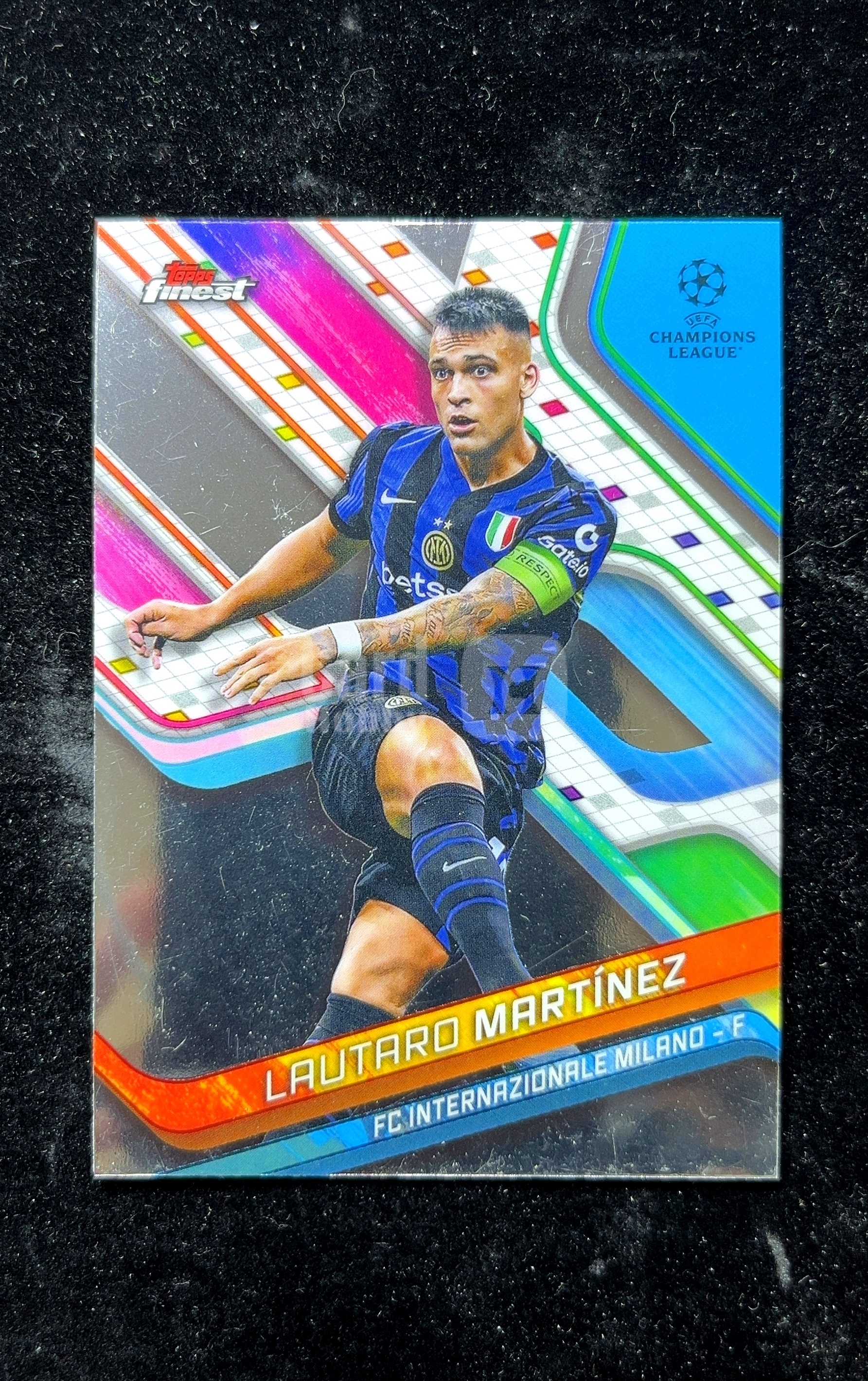 【小白1%代卖】2025 Topps Finest 卡品如图 高价值 #35 FC Internazionale Milano 国际米兰足球俱乐部 0623
