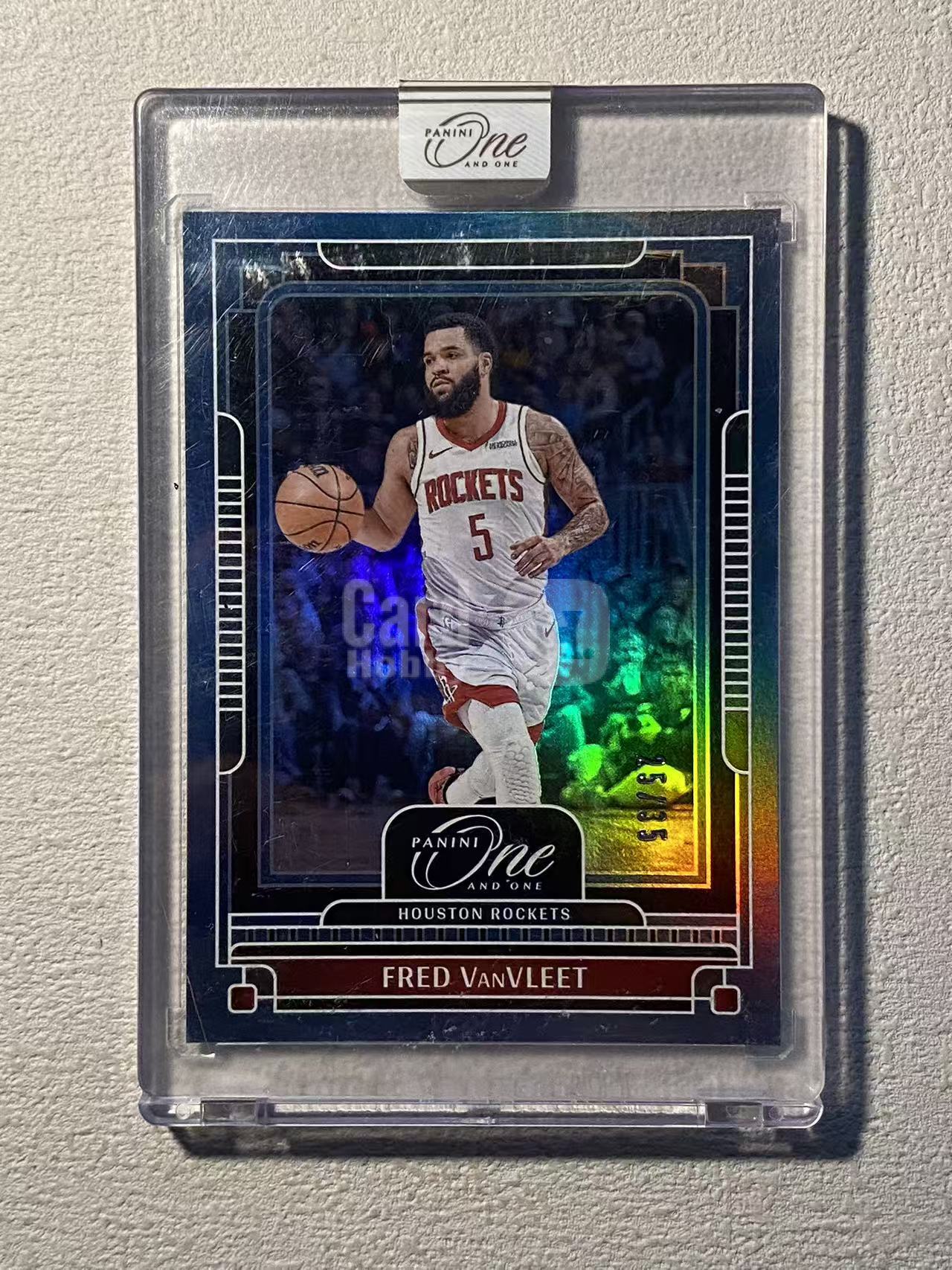 2024-25 Panini One and One Fred VanVleet OAO 火箭 范弗里特 范乔丹 /35编 低编 蓝折 折射 卡品如图 专收必备 原封砖