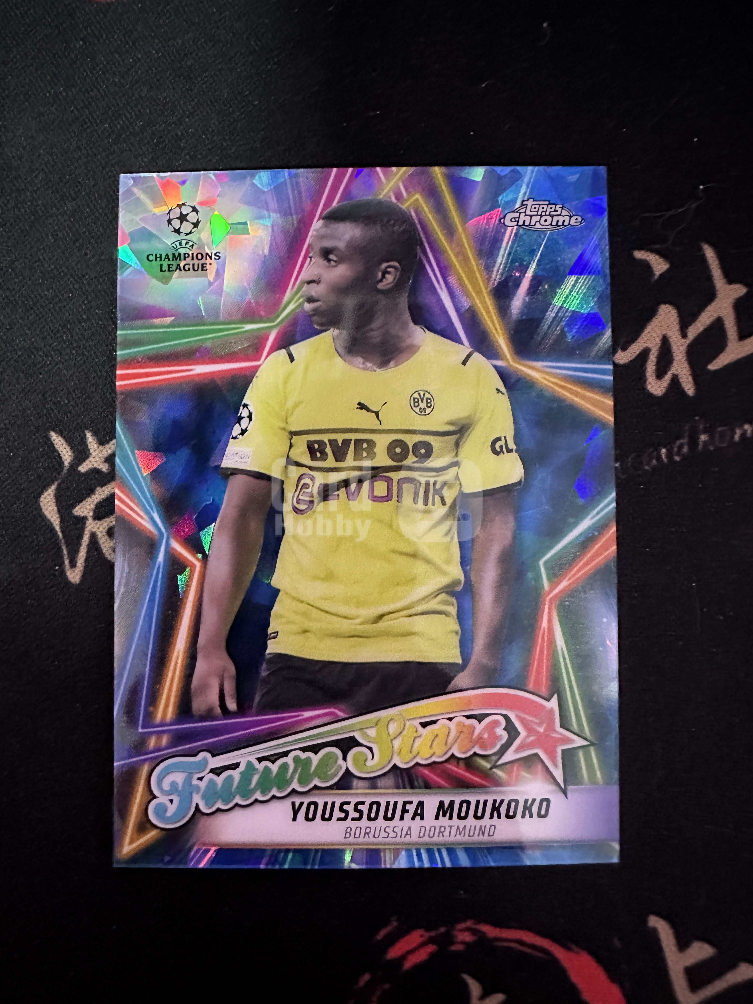 2021-22 Topps Chrome Youssoufa Moukoko （满意卡社） 欧战 TC 蓝宝石 蓝碎冰 碎冰折 德甲 多特蒙德 穆科科 未来之星 特卡 德国 天才中锋 卡品如图