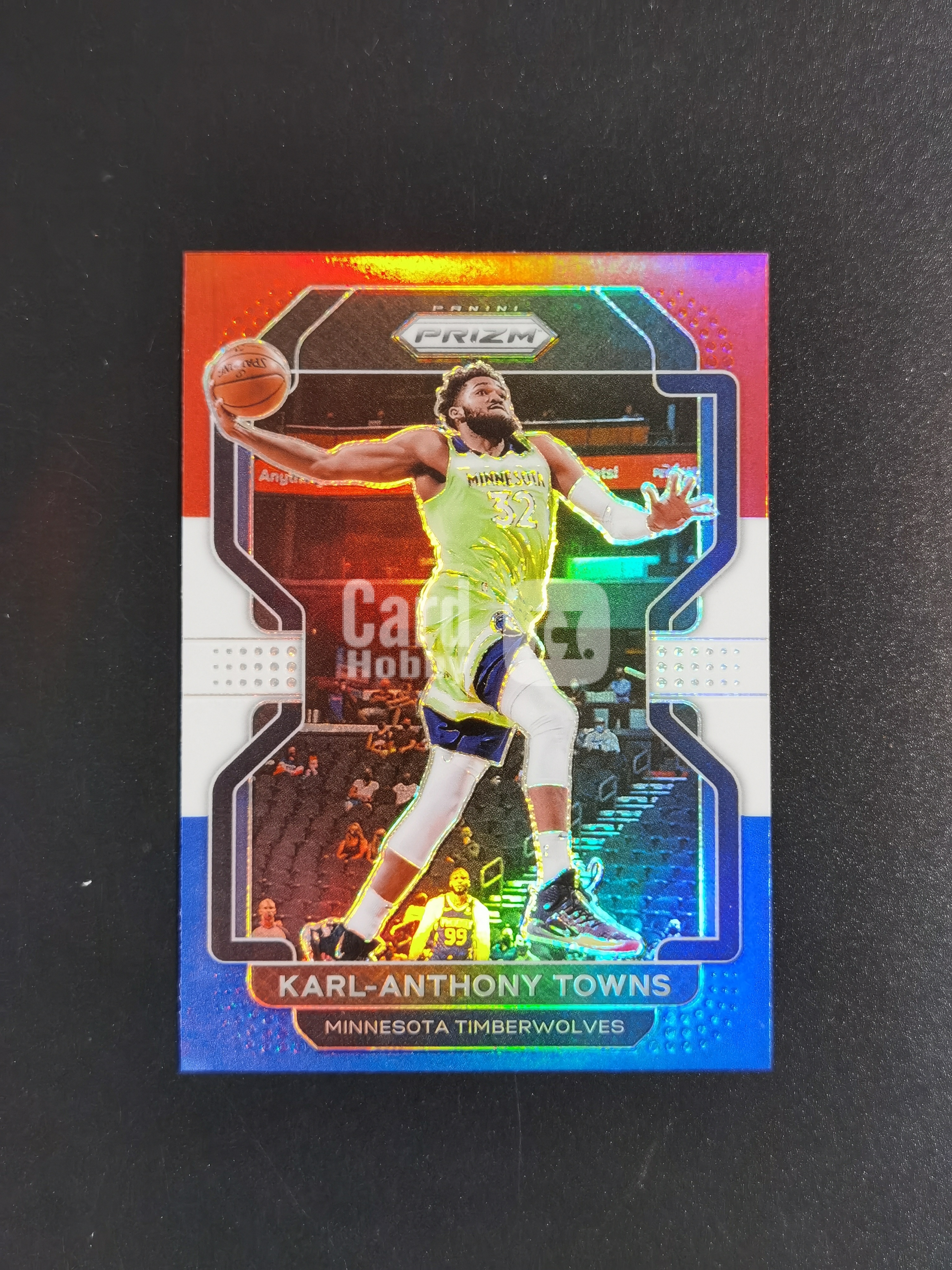 2021-22 Panini Prizm Karl Anthony Towns 卡尔 安东尼 唐斯 三色折 折射 卡品如图 专收必备