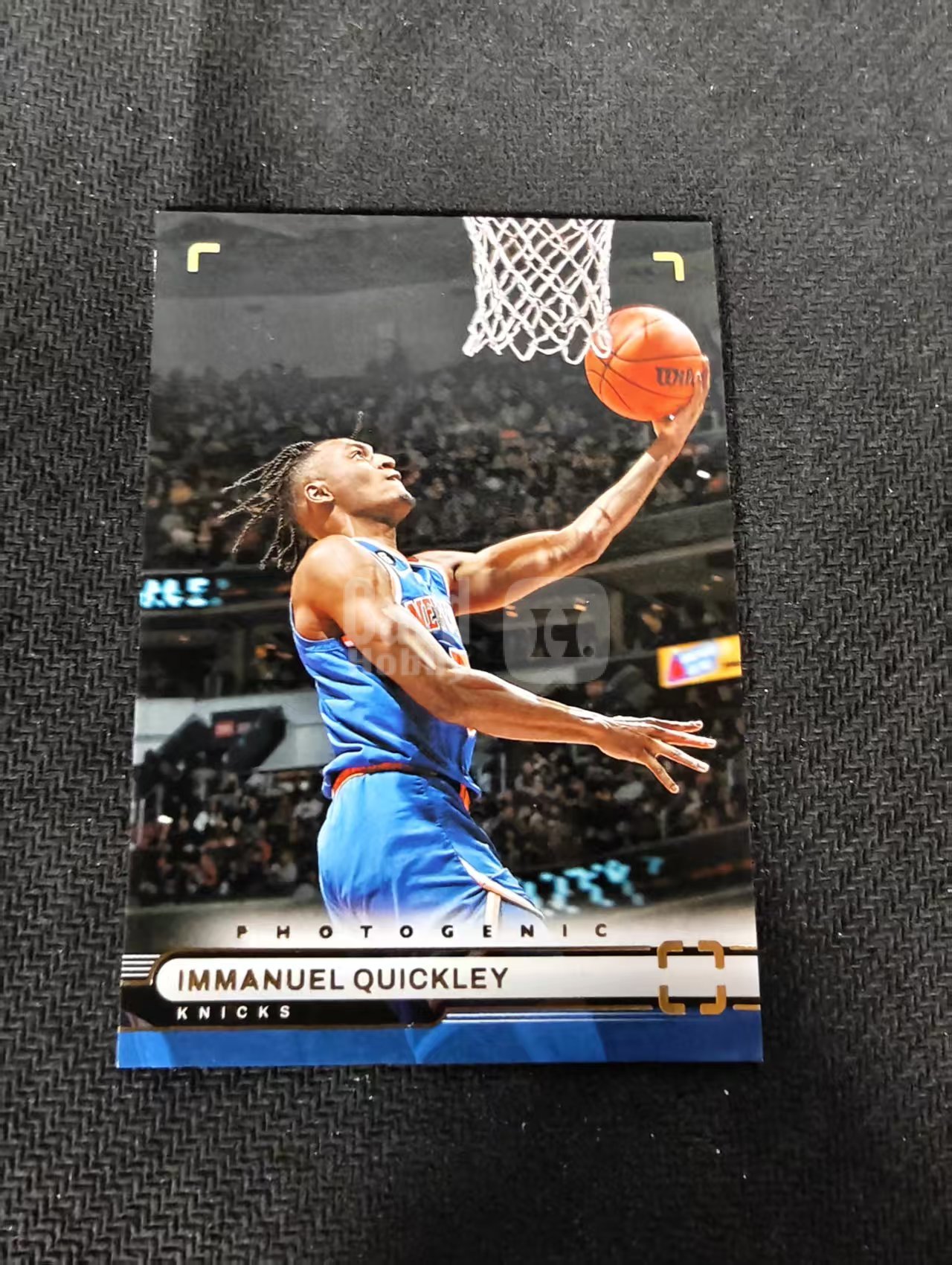 【可合并,不累计】 2022-23 Panini Photogenic Immanuel Quickley 尼克斯 伊曼纽尔 奎克利 上镜 划痕 边角微瑕 #56