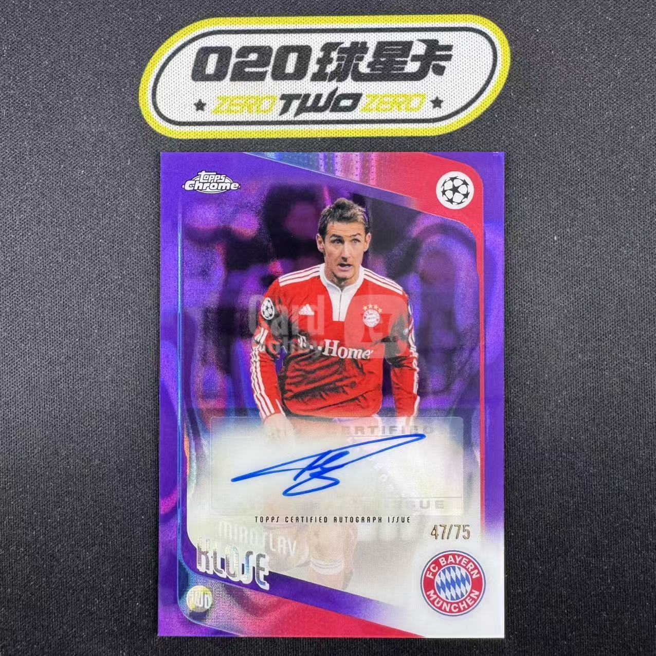 2025-26 Topps Chrome Miroslav Klose 欧冠TC 克洛泽 47/75编 紫熔岩折 签字 拜仁 微瑕如图(OSORA)
