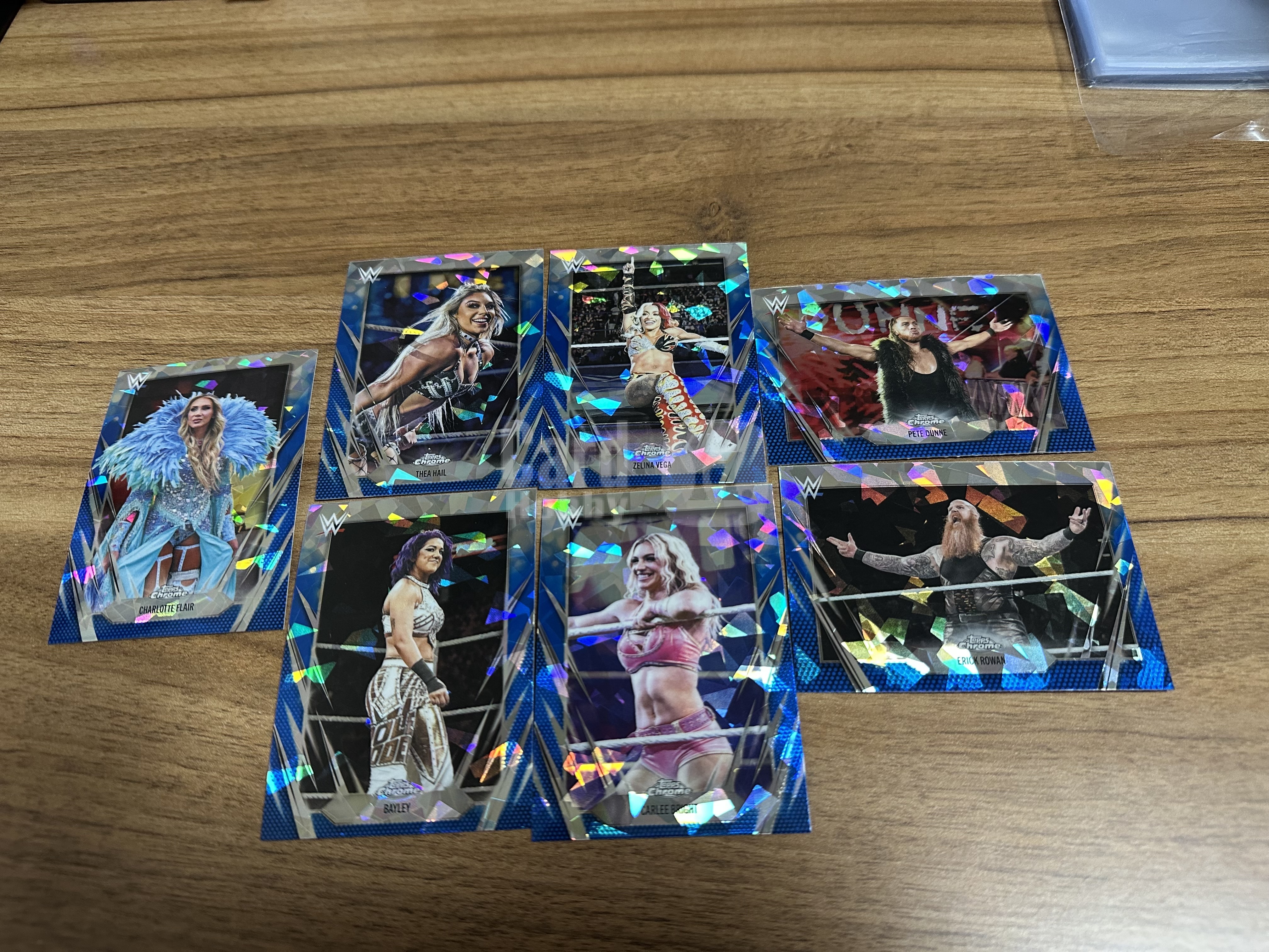 2026 Topps Chrome Charlotte Flair BAYLEY lot7 蓝宝石