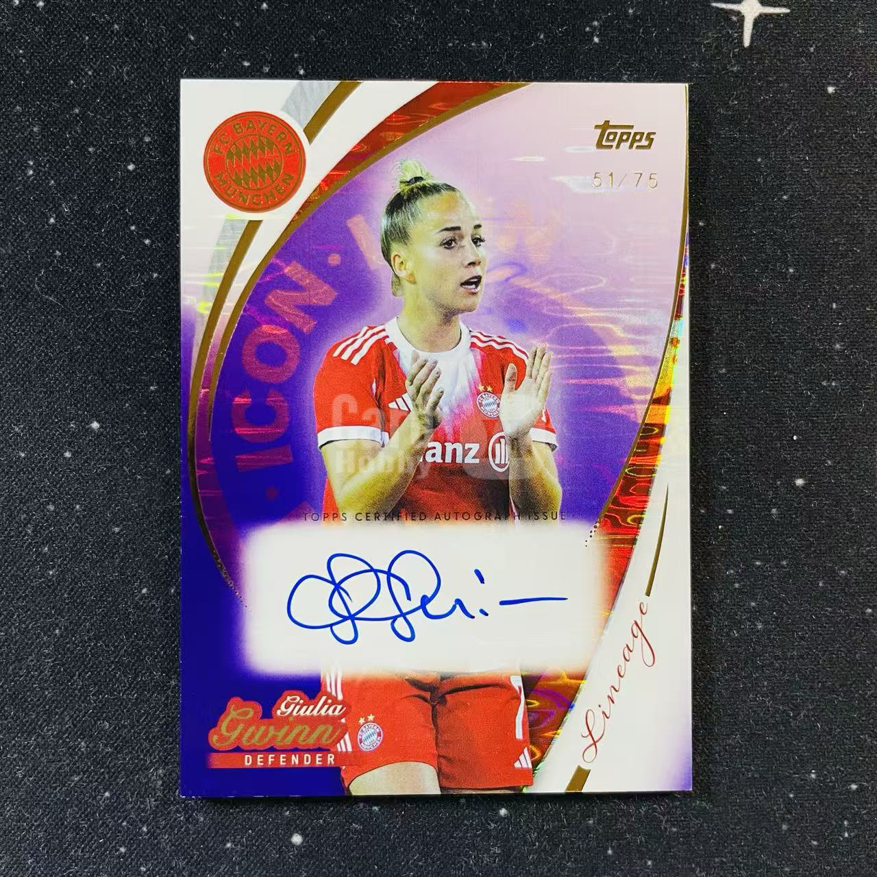 2025-26 Topps Lineage 拜仁血统队盒 GIULIA GWINN 朱莉娅 格温 紫折 偶像签字 卡签 75编 德国女足 微痕边角微白 洛北拍卖 洛宸9612@