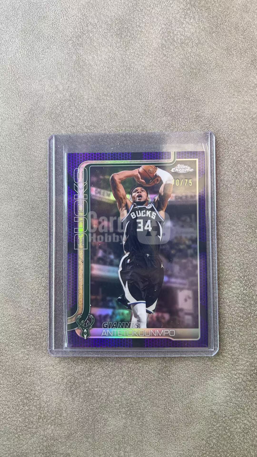 1248【330球星卡实体店代卖】2026 TOPPS Chrome Update TCU Giannis Antetokounmpo 阿德托昆博 字母哥 雄鹿 紫球皮折 70/75编(UK23)
