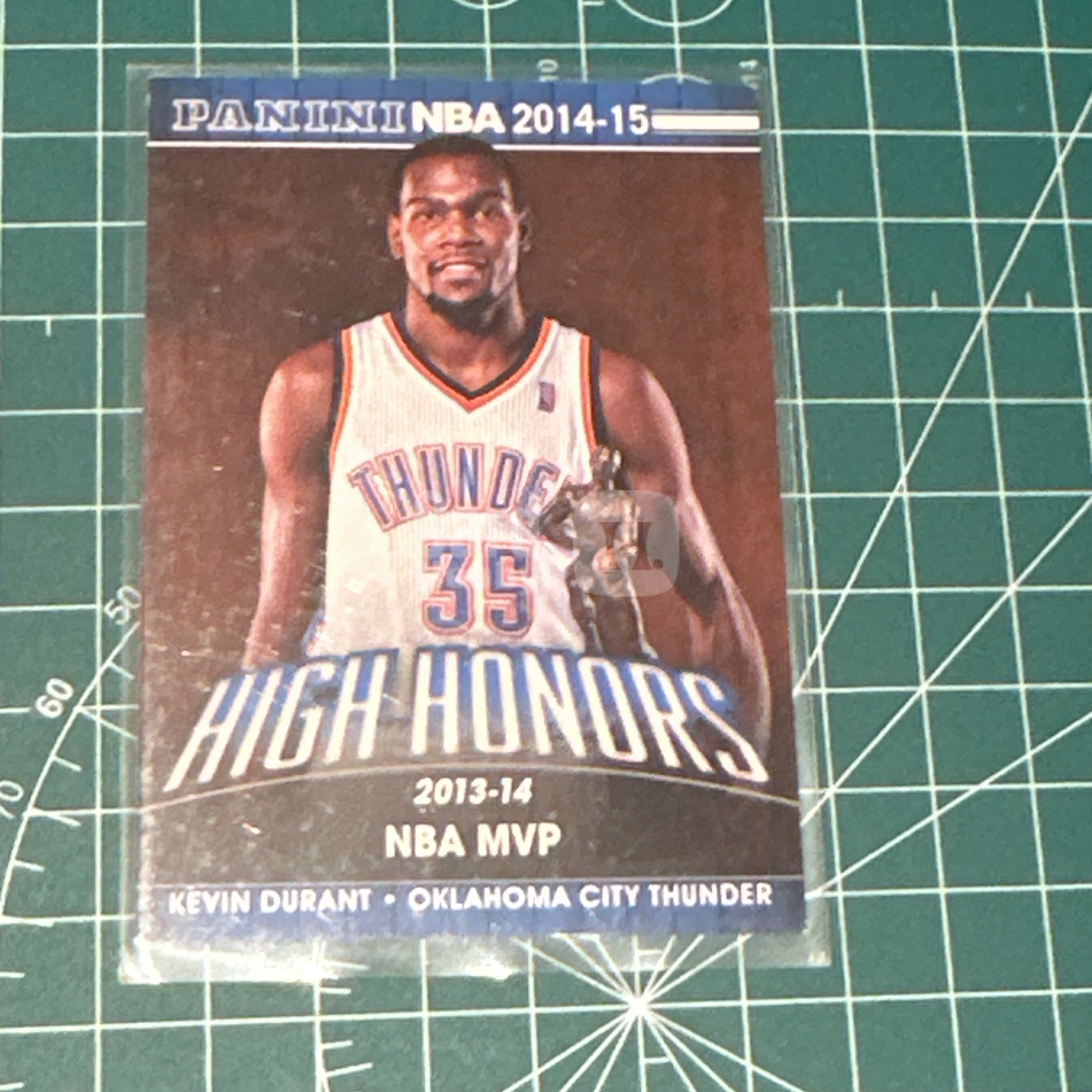 2014-15 Panini Americana Kevin Durant S.p.a. 凯文杜兰特 KD 死神 雷霆队 2013-14MVP捧杯特卡 荣誉特卡 十年老卡 绝版卡 稀有大比例 收藏必备