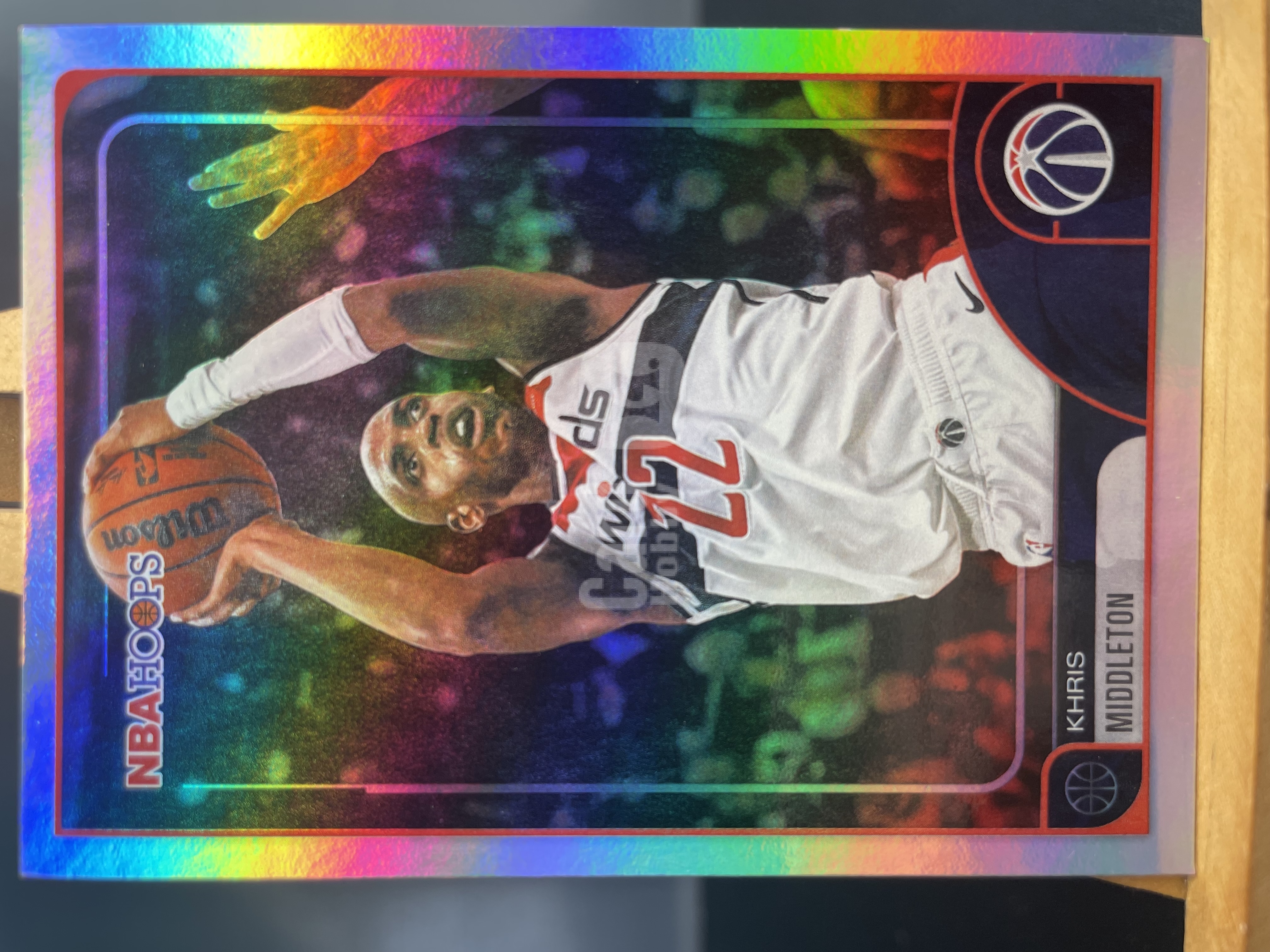 ( S9) 2025-26 TOPPS NBA HOOPS 折射‌ ‌‌‌‌ 克里斯 米德尔顿‌  奇才  近期大热球星  收藏必备 卡品如图 ! ! !