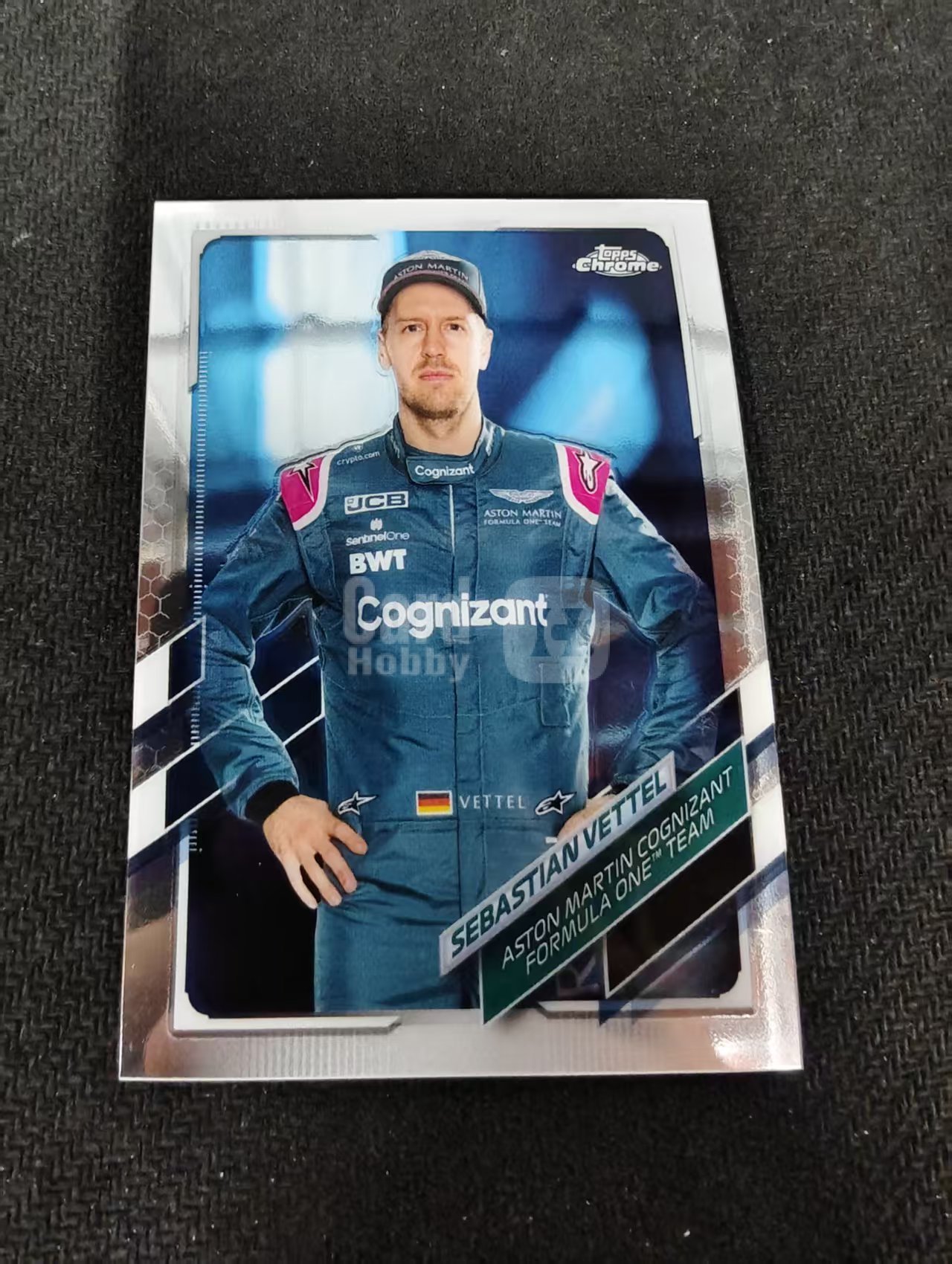 2021 Topps Chrome Sebastian Vettel F1 阿斯顿马丁 维特尔 划痕 边角瑕疵 #7