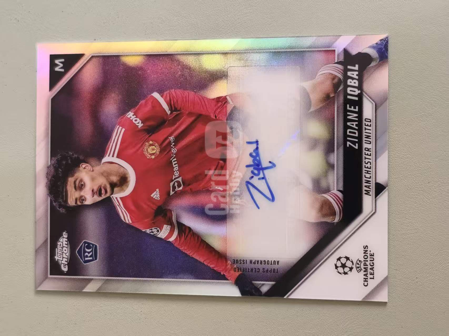 2022 Topps Chrome Zidane Iqbal RC 齐达内 伊克巴尔 签字 银折 欧冠 TC 伊拉克 曼联 英超 未来可期 卡品如图