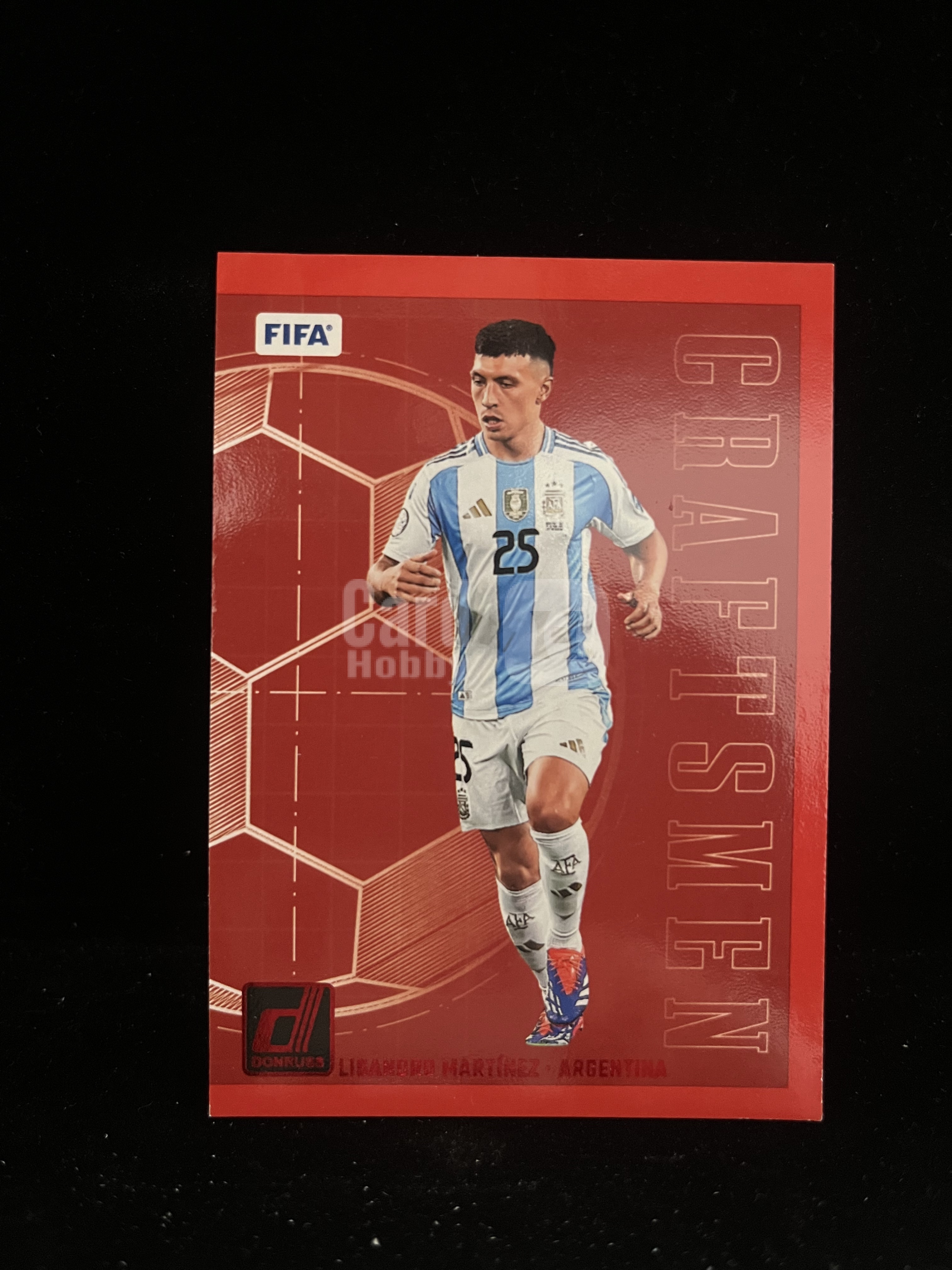 免费代拍 2024 Donruss FIFA 利桑德罗·马丁内斯 Lisandro Martínez 红折 卡品如图#D045