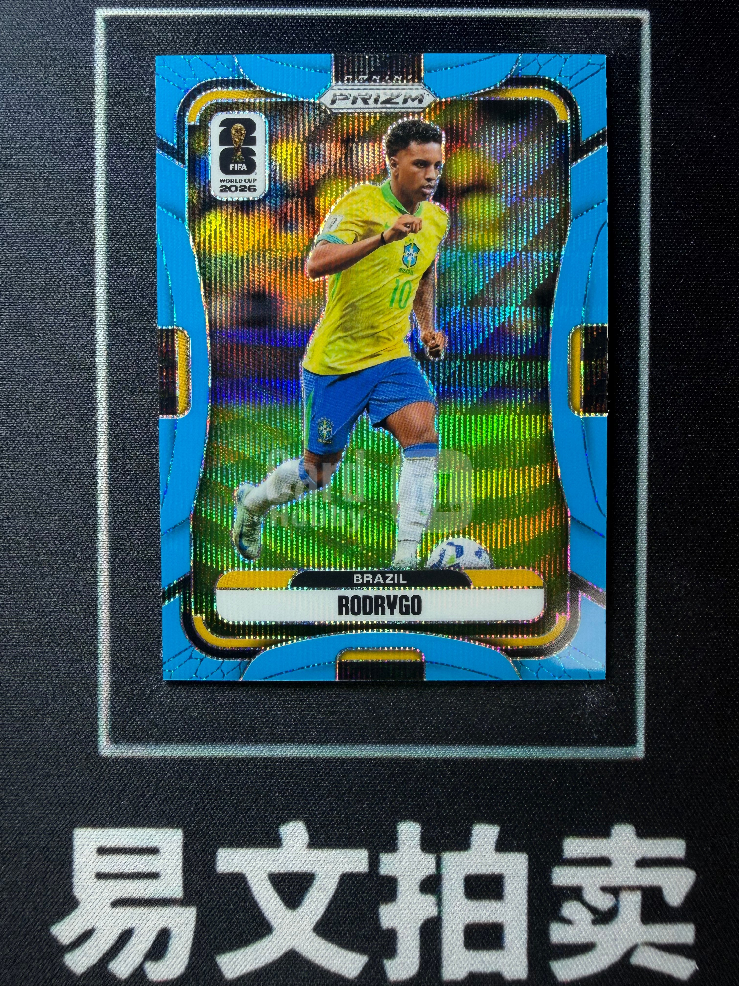 【易文拍卖 超级回款】2026 Panini Prizm 世界杯PZ RODRYGO 皇马 巴西 罗德里戈 032/225编 蓝波纹折 卡品如图#TuTu
