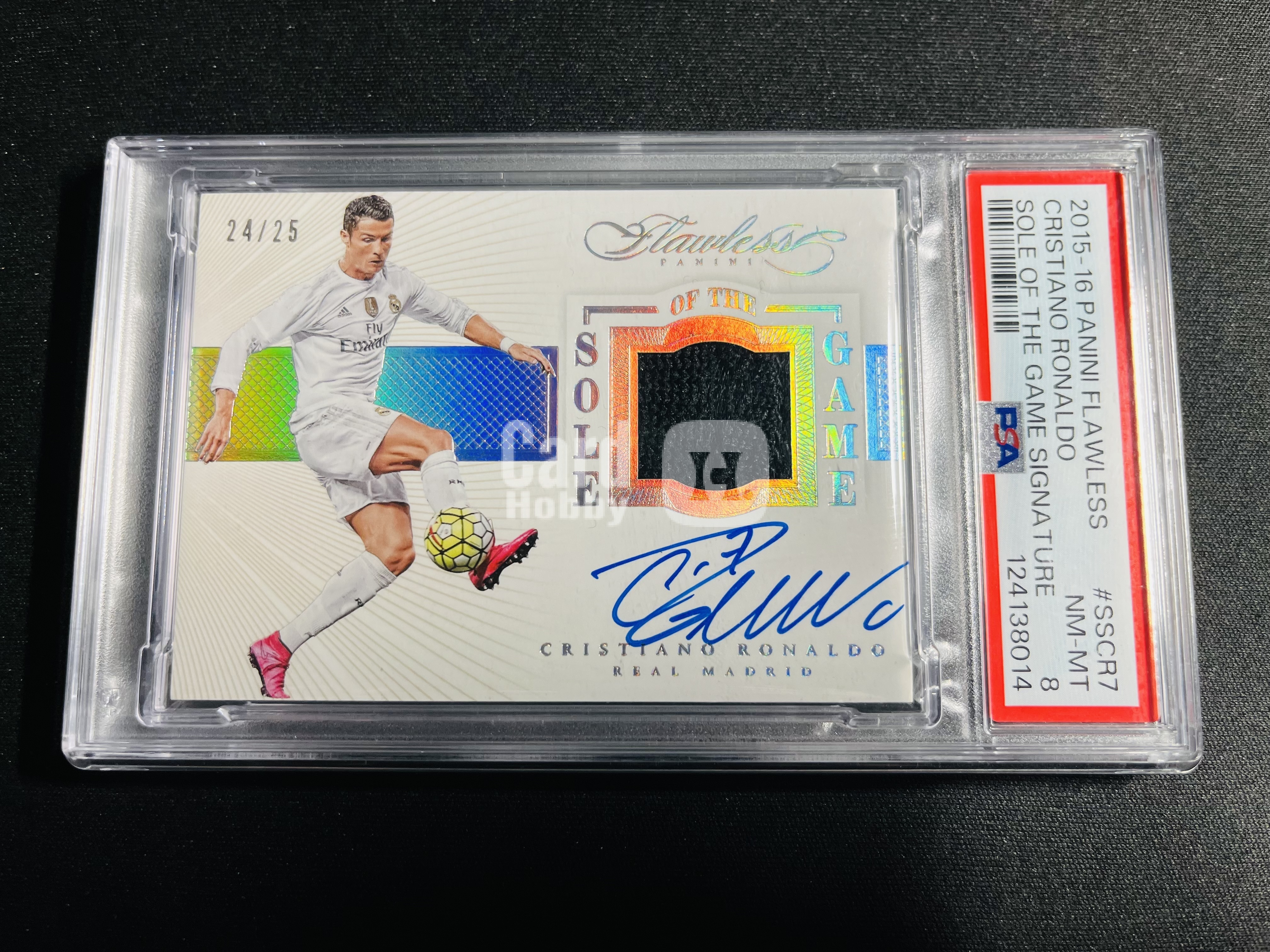 【古都代拍精品】2015-16 Panini Flawless 手提 元年 皇马 Cristiano Ronaldo C罗 克里斯蒂亚诺 罗纳尔多 25编 Sole of the Game 球鞋 卡签 签字 24/25 PSA8分 #夫子庙