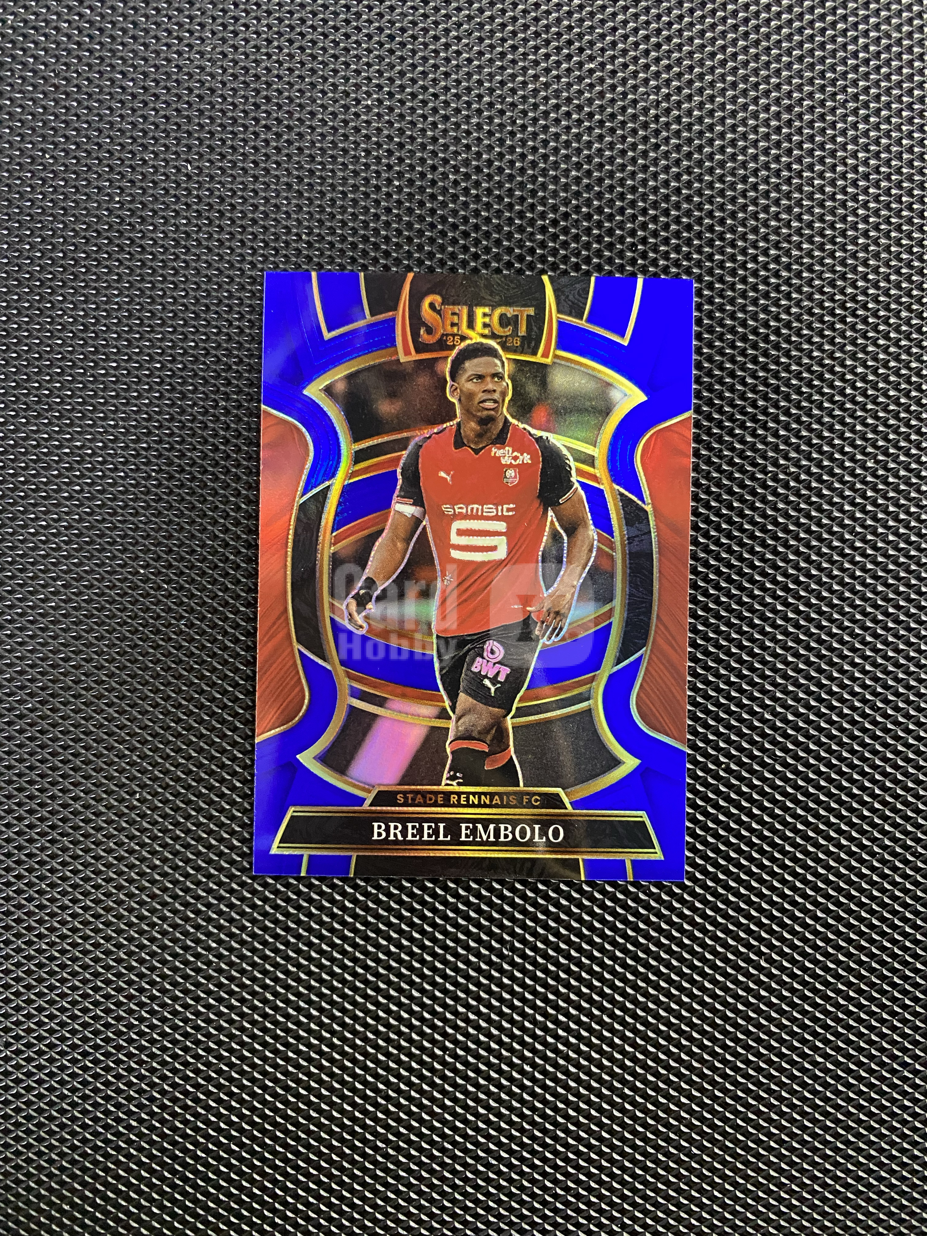 【深情拍卖】2025-26 Panini Select 法甲 Breel Embolo 瑞士 摩纳哥 雷恩 布雷尔 恩博洛 40编 蓝折 卡品如图 #js548#