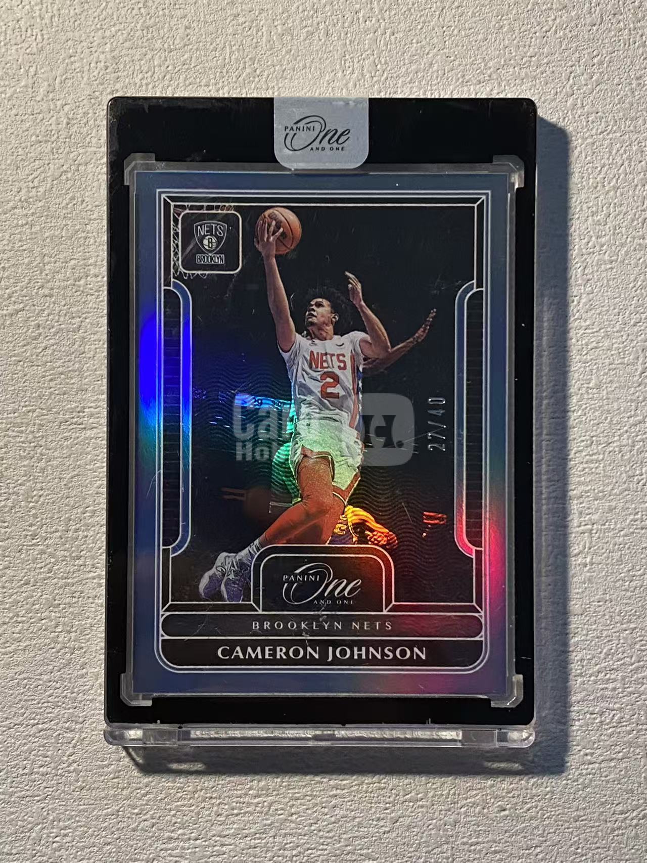 2022-23 Panini One and One Cameron Johnson oao 篮网 卡梅隆 约翰逊 黄忠 /40编 低编 蓝折 折射 卡品如图 专收必备 原封砖