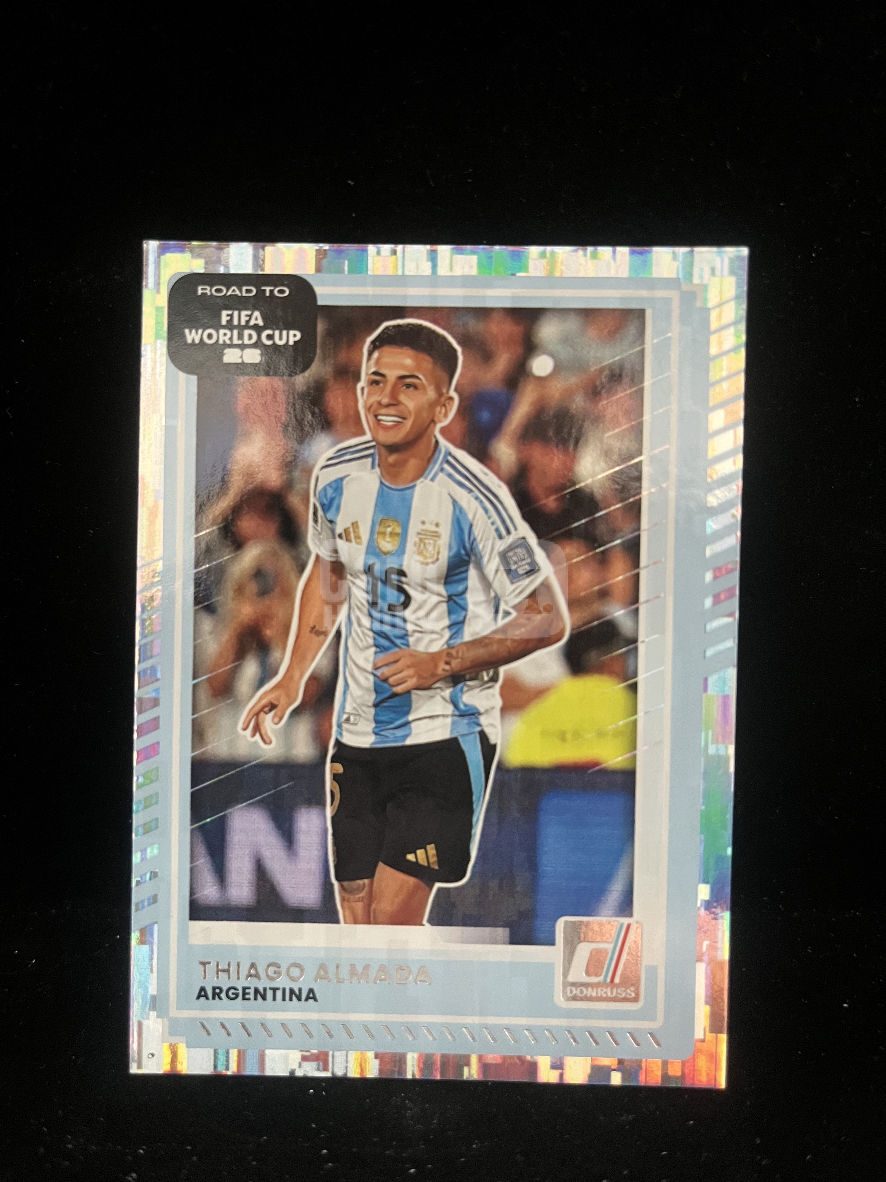 免费代拍 2025 Donruss FIFA World Cup 阿尔马达 Thiago Almada 折射 卡品如图#C960