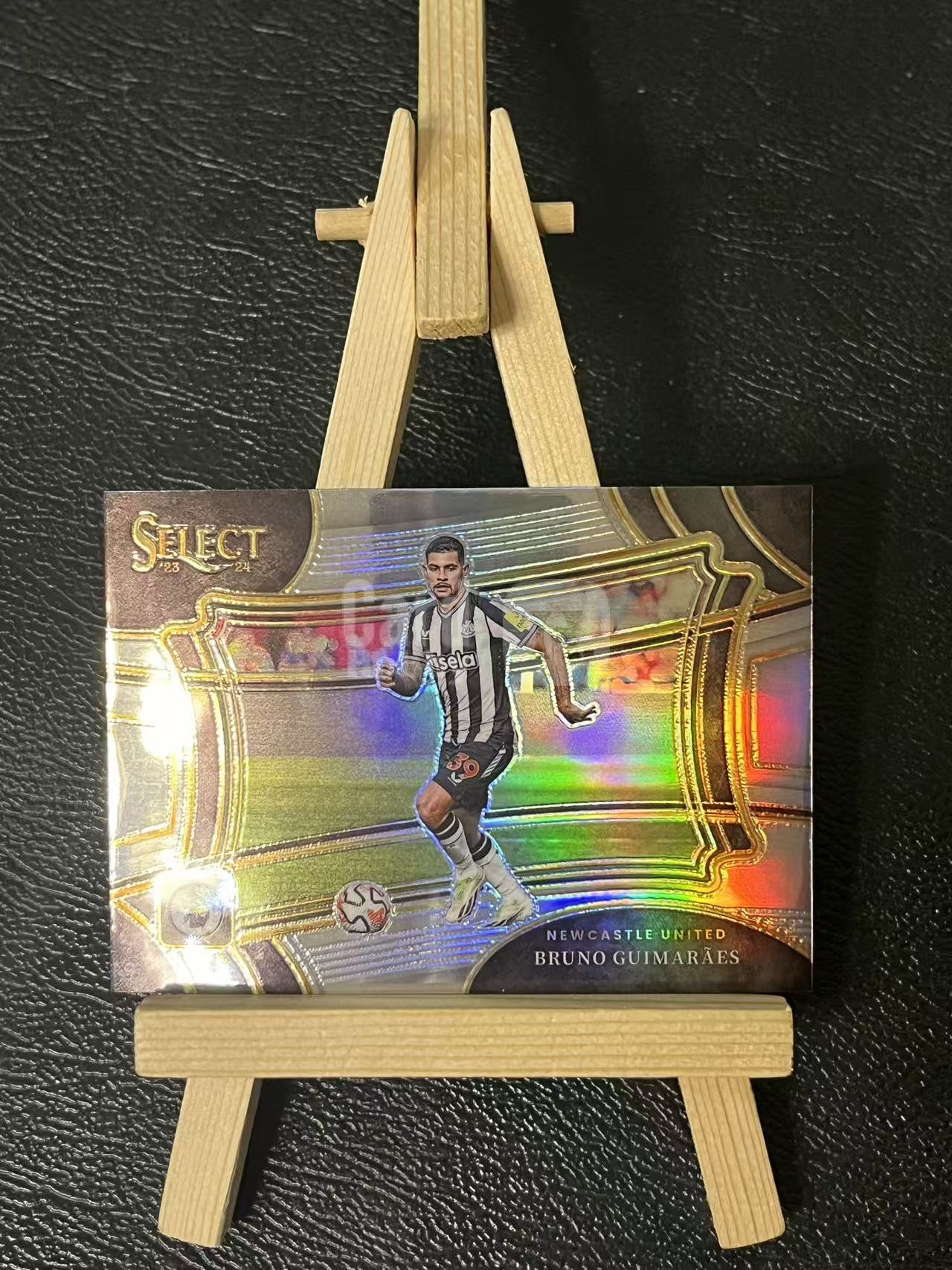 2023-24 Panini Select bruno guimaraes 吉马良斯 三级 纽卡斯尔联 银折 实卡精美 卡品如图 LA-2