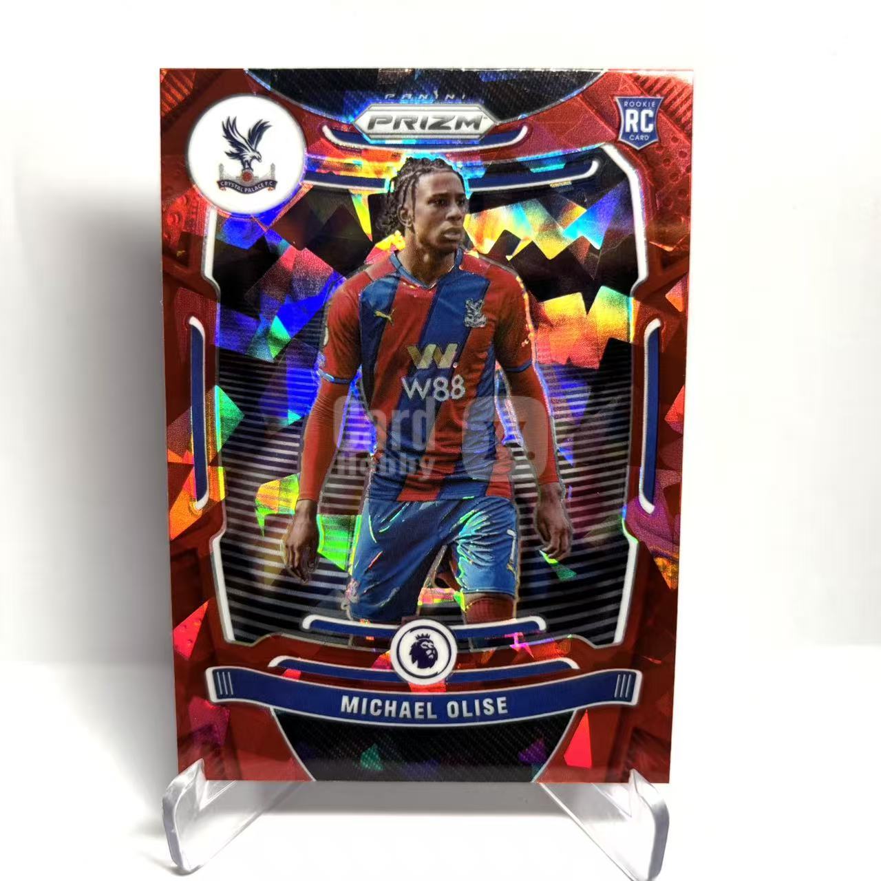 2021-22 Panini Prizm Michael Olise RC 英超PZ 水晶宫 迈克尔 奥利塞 RC新秀 法国 拜仁慕尼黑 红碎冰折 红配红 卡品如图 大妖升值 背面角反光非瑕