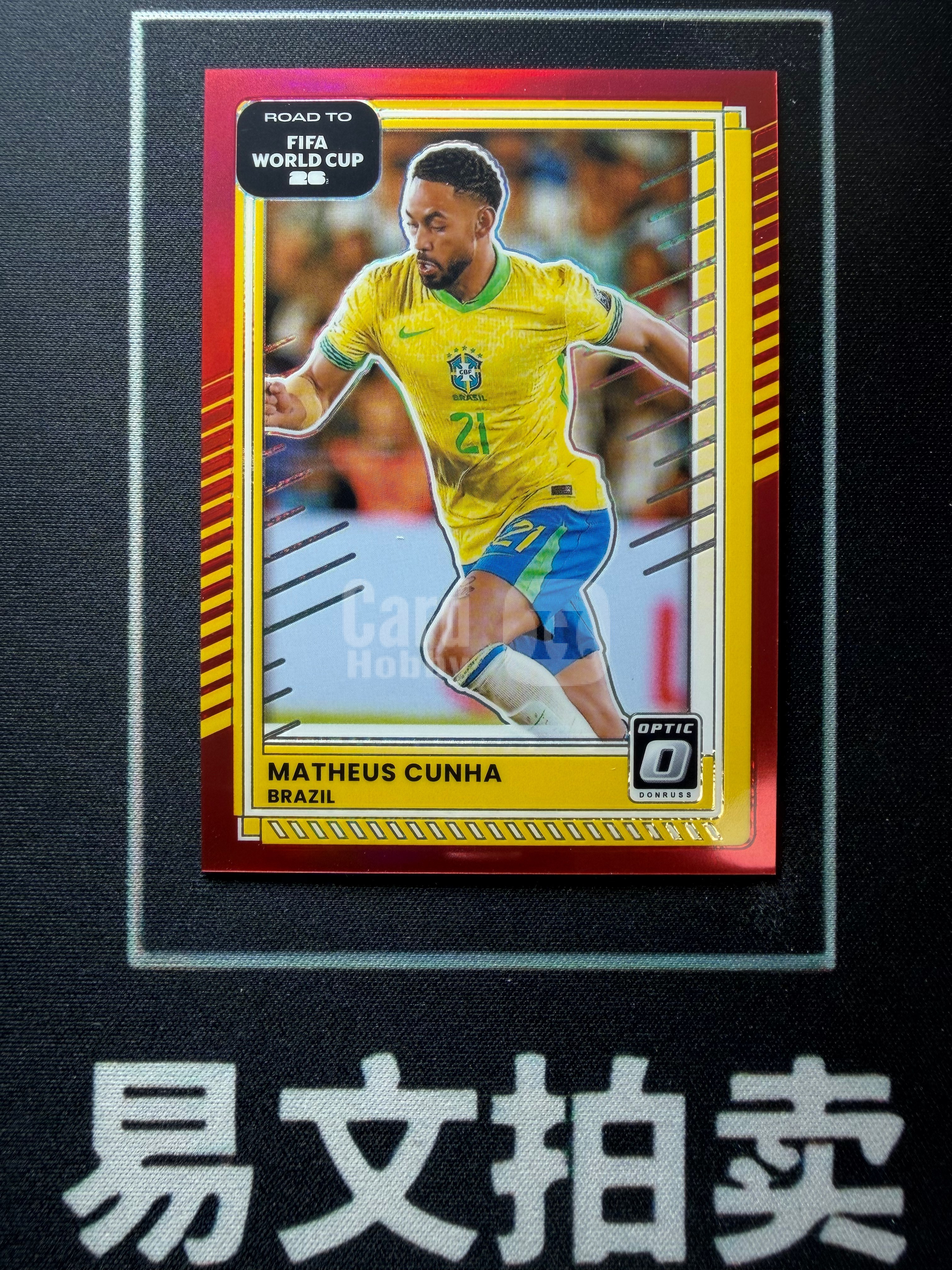【易文拍卖 超级回款】2025-26 Panini Donruss 杜蕾斯世界杯之路 MATHEUS CUNHA 马特乌斯 库尼亚 曼联 巴西 102/199编 O版红折 卡品如图#WWJ