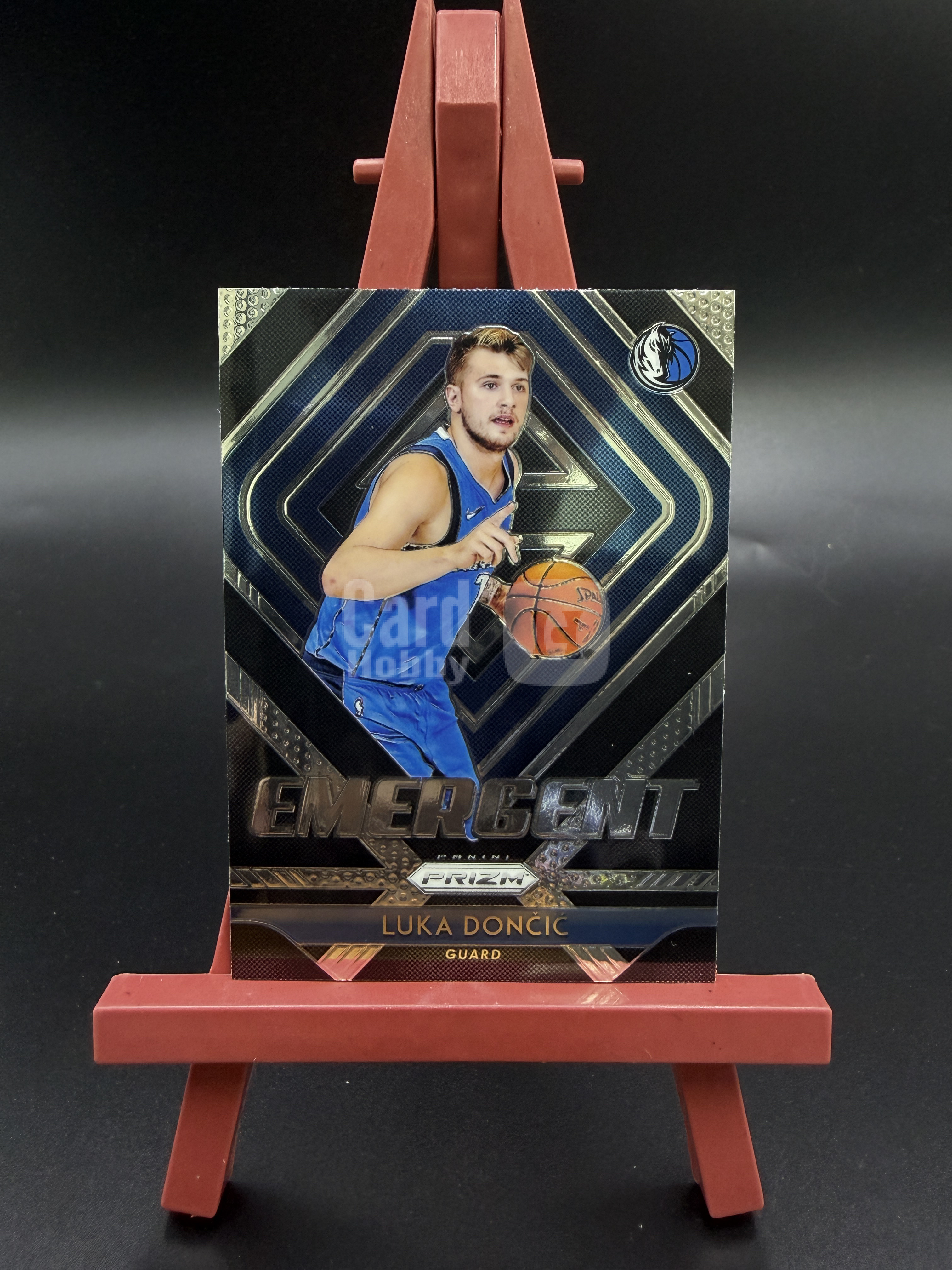 【西子拍卖】2018-19 Panini Prizm Luka Doncic RC 新秀 独行侠 东契奇 Emergent特卡 卡品如图 XZ04
