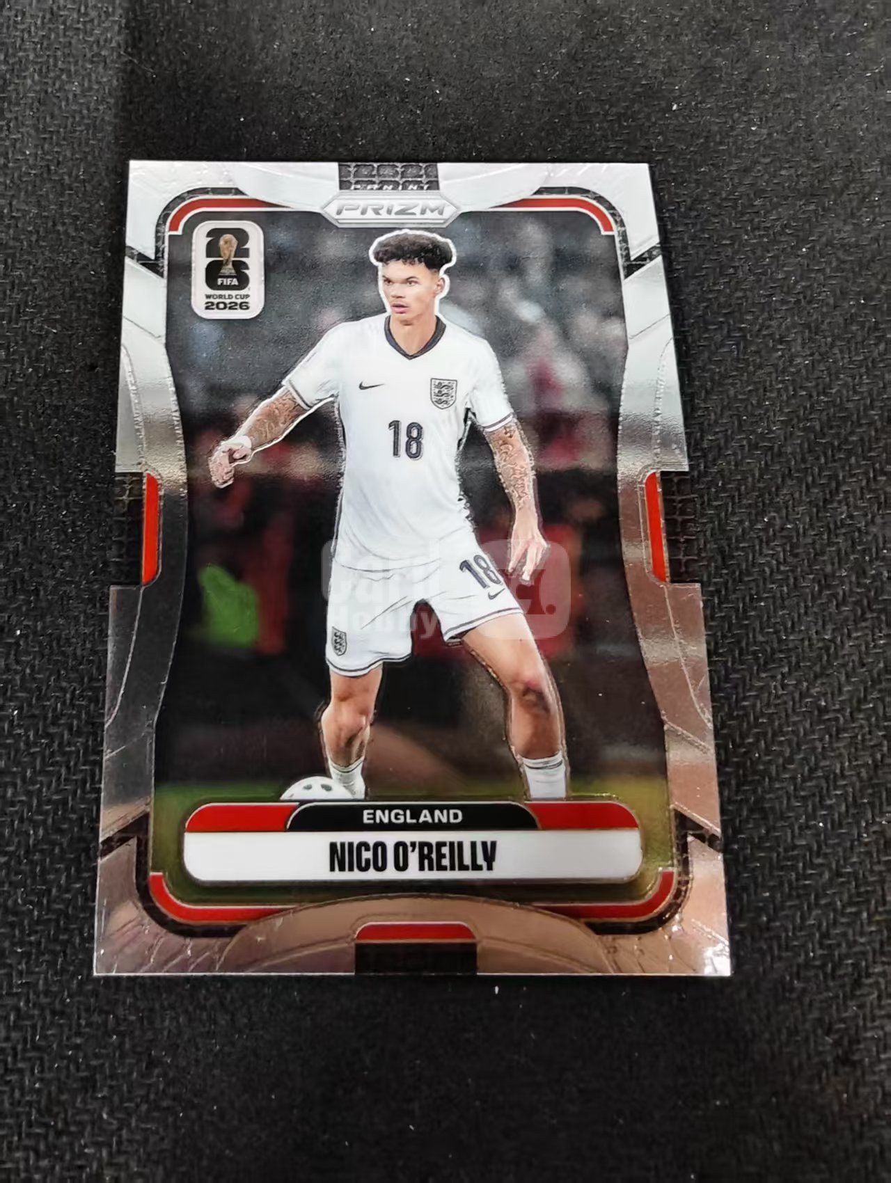 2026 Panini World Cup Prizm Nico OReilly 世界杯PZ 英格兰 尼科 奥莱利 PZ世界杯 划痕 边角瑕疵#110