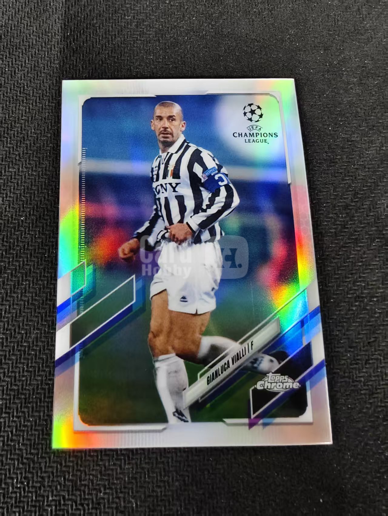 【可合并,不累计】2021 Topps Chrome gianluca vialli 詹卢卡 维亚利 尤文图斯 欧冠 银折 划痕 边角瑕疵 #52