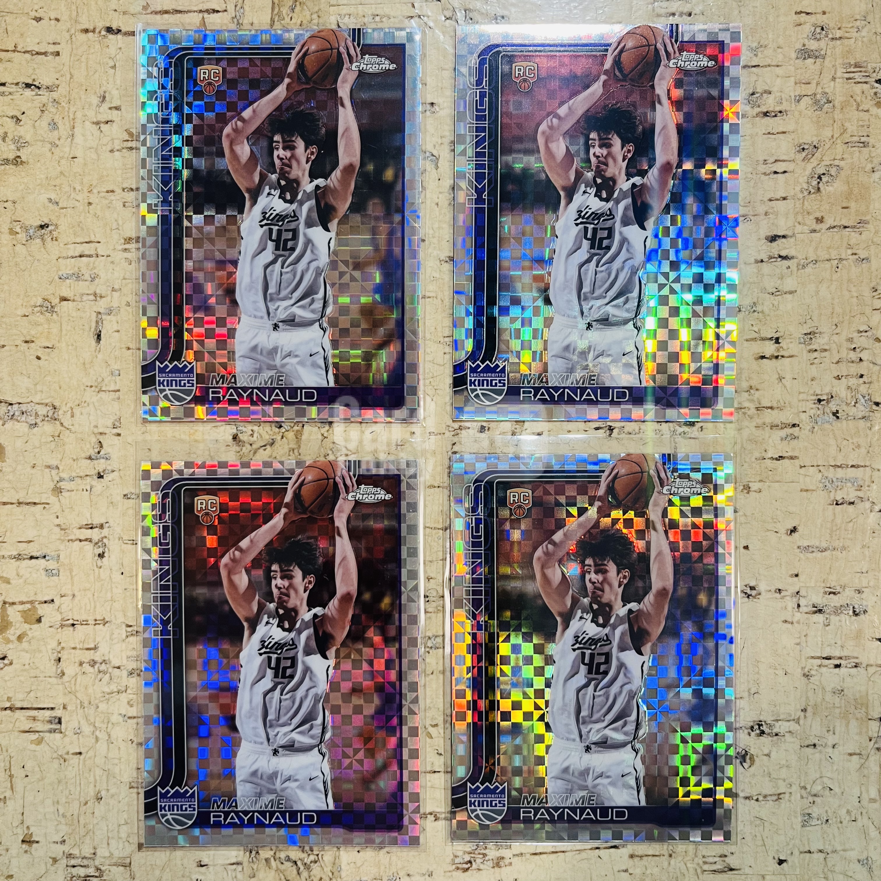 2025-26 Topps Chrome Maxime Raynaud RC 新秀 国王 雷诺 银棋盘折 格子折 4张打包 可兑换蓝X折 稀有折射 凑彩虹必备【小卡迷拍卖 可累积半年】