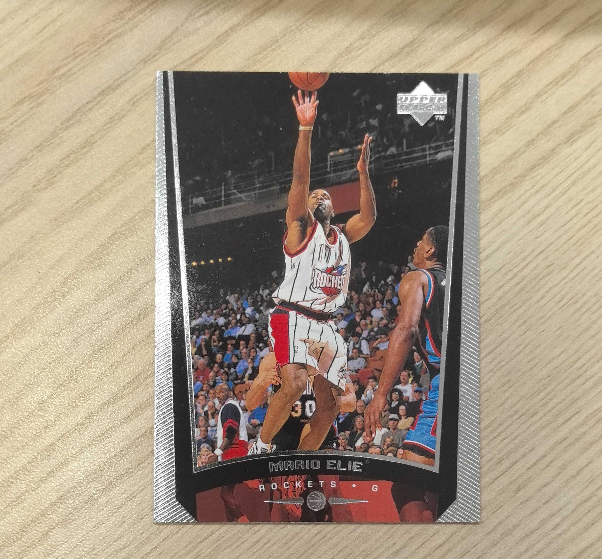 1998-99 Upper Deck Base Mario Elie 马里奥·埃利 99年随马刺夺冠 死亡之吻缔造者 邓肯和罗宾逊身边的好帮手 先后效力于76人、开拓者、火箭、勇士和太阳 硬通货