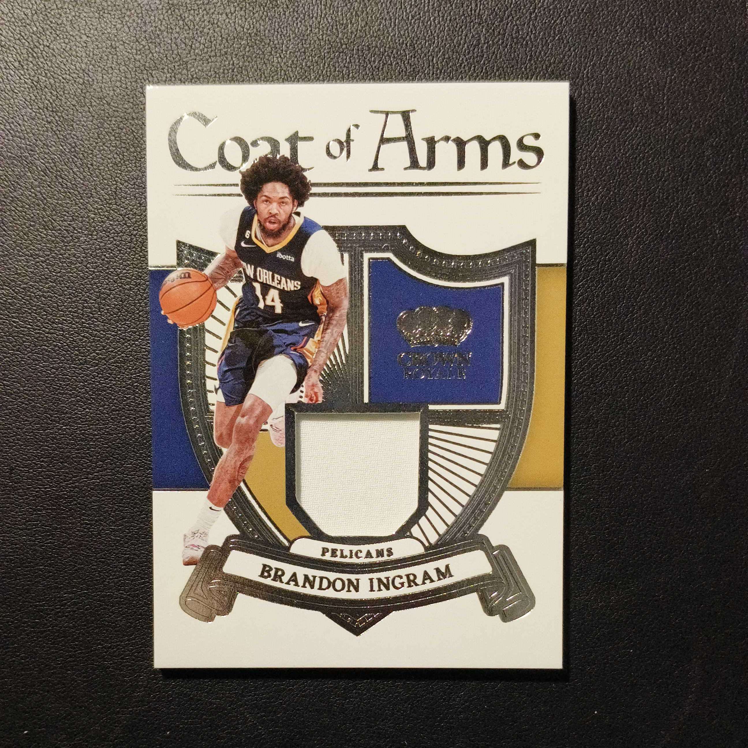 2022-23 Panini Crown Royale Brandon Ingram 鹈鹕 英格拉姆 球衣物料 高端皇冠物料 亲穿gu 卡品如图所示 投资收藏必备