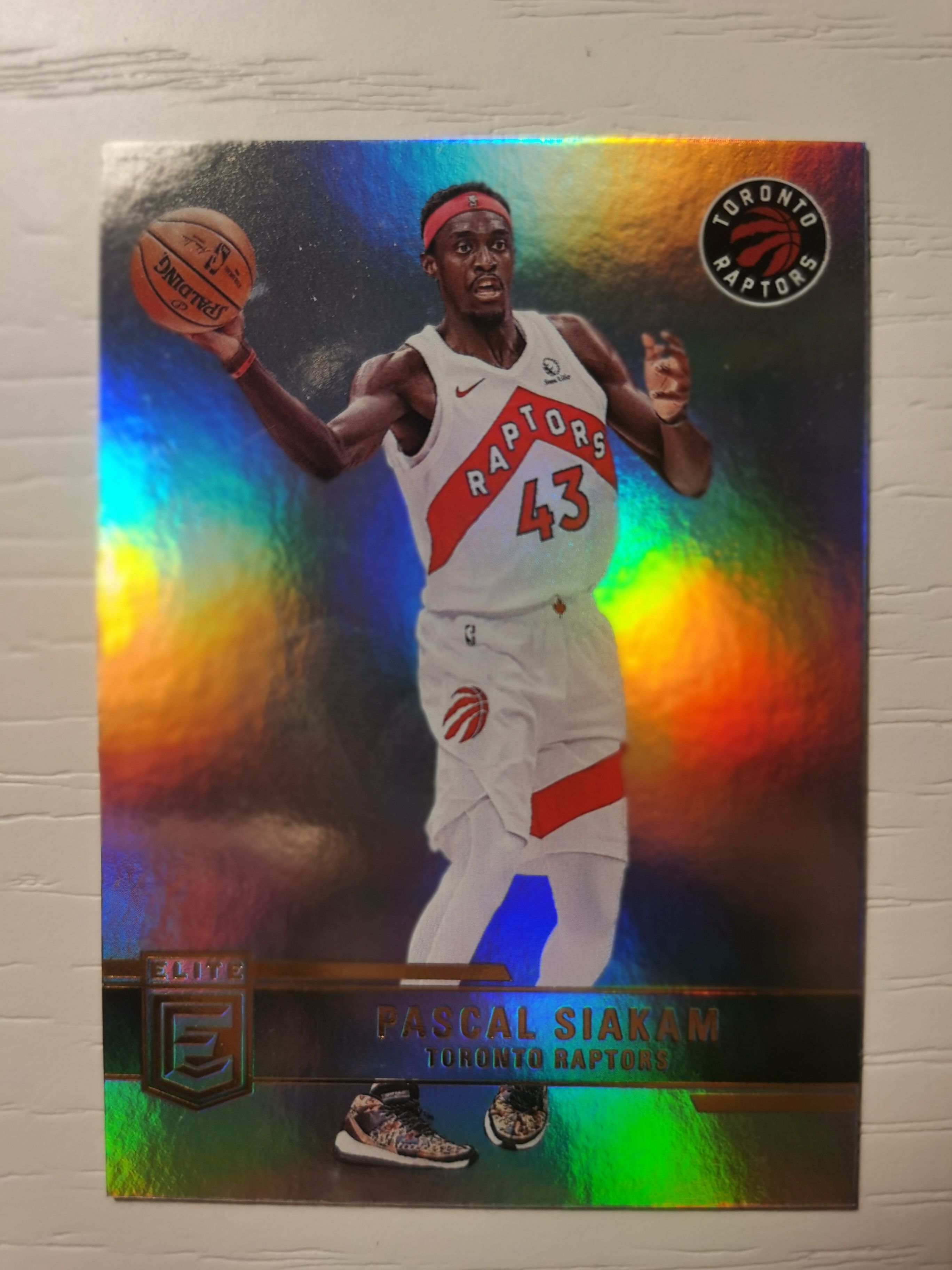 2021-22 Panini Elite Pascal Siakam 西亚卡姆 2021-2022 猛龙总冠军成员 杜蕾斯ELITE 精英 现效力于步行者 硬通货 极具收藏价值