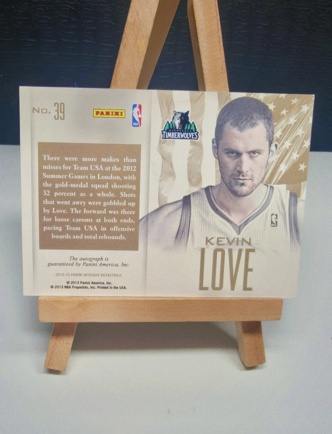 2012-13 Panini Intrigue Kevin Love 阴谋 凯文 乐福 10编 卡签 白金折射 少见 国旗签 森林狼 骑士 詹姆斯 欧文夺冠年队友专收必备 三分神准