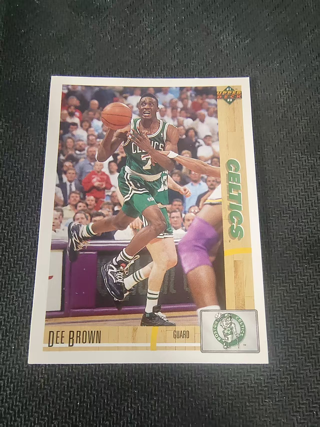 【可合并,不累计】1991 Upper Deck NBA Dee Brown 迪·布朗 凯尔特人 UD 老卡 划痕 边角瑕疵 #143