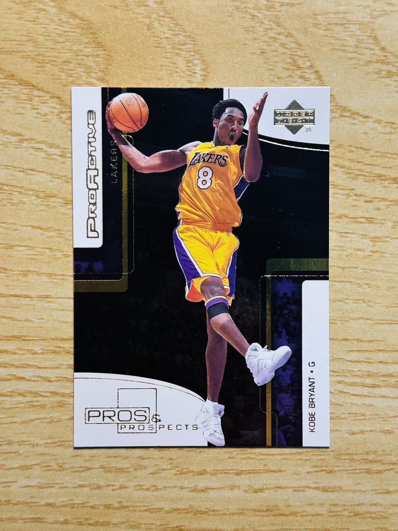 2000 Upper Deck Pros and Prospects Kobe Bryant 嘿嘿代卖 金标UD 科比 布莱恩特 老大 黑曼巴 8号 爆炸头科比 实卡精美 老卡 老特 湖人 收藏必备