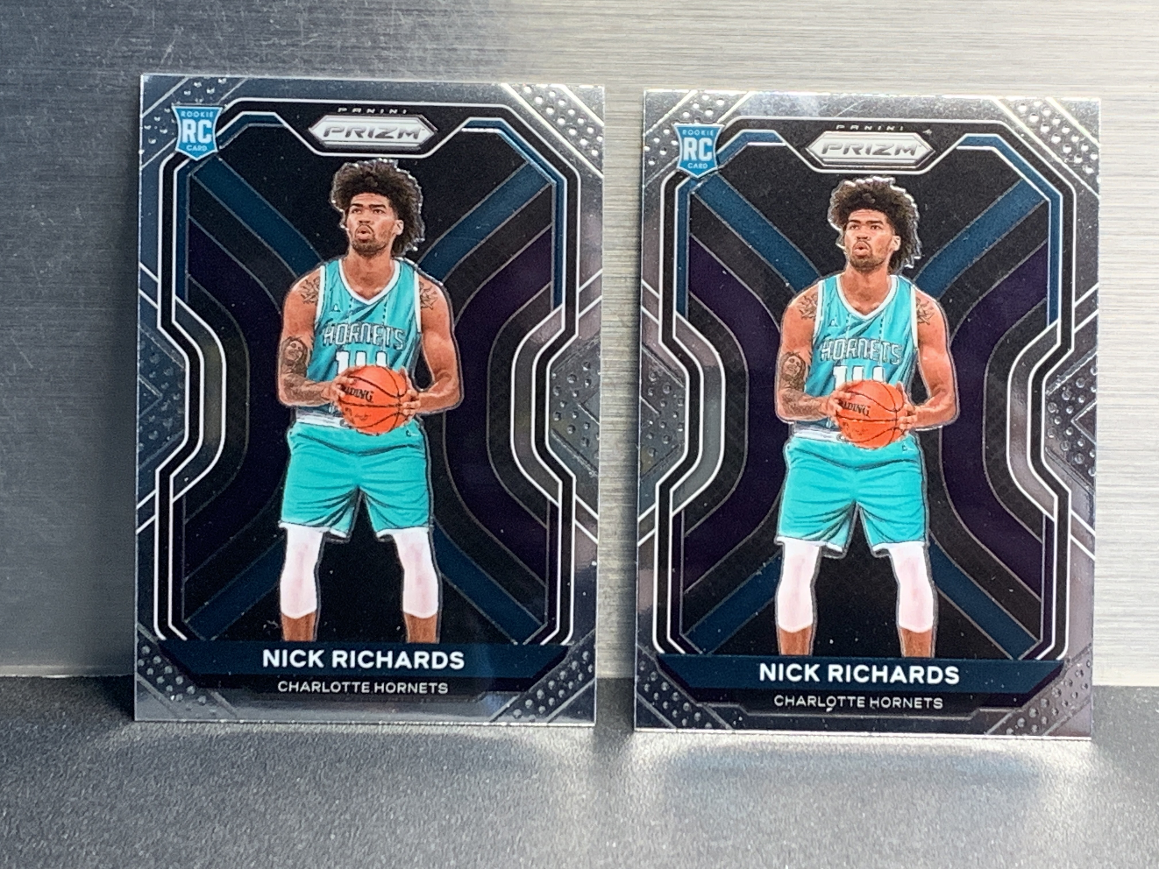 (S5) 2020-21 PANINI PRIZM BASE 新秀RC 尼克 理查兹 黄蜂  近期大热球星  收藏必备 卡品如图 ! ! !