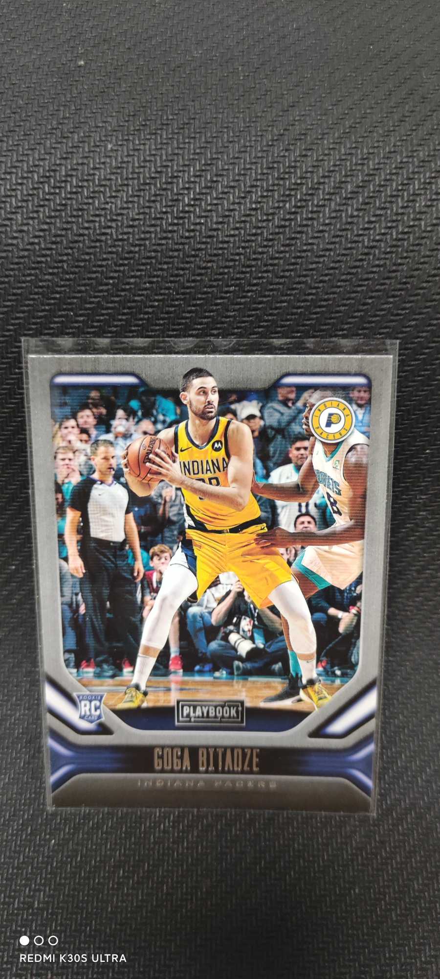 2019-20 Panini Playbook Goga Bitadze RC 比塔泽 新秀rc 步行者队 收藏必备 可累计