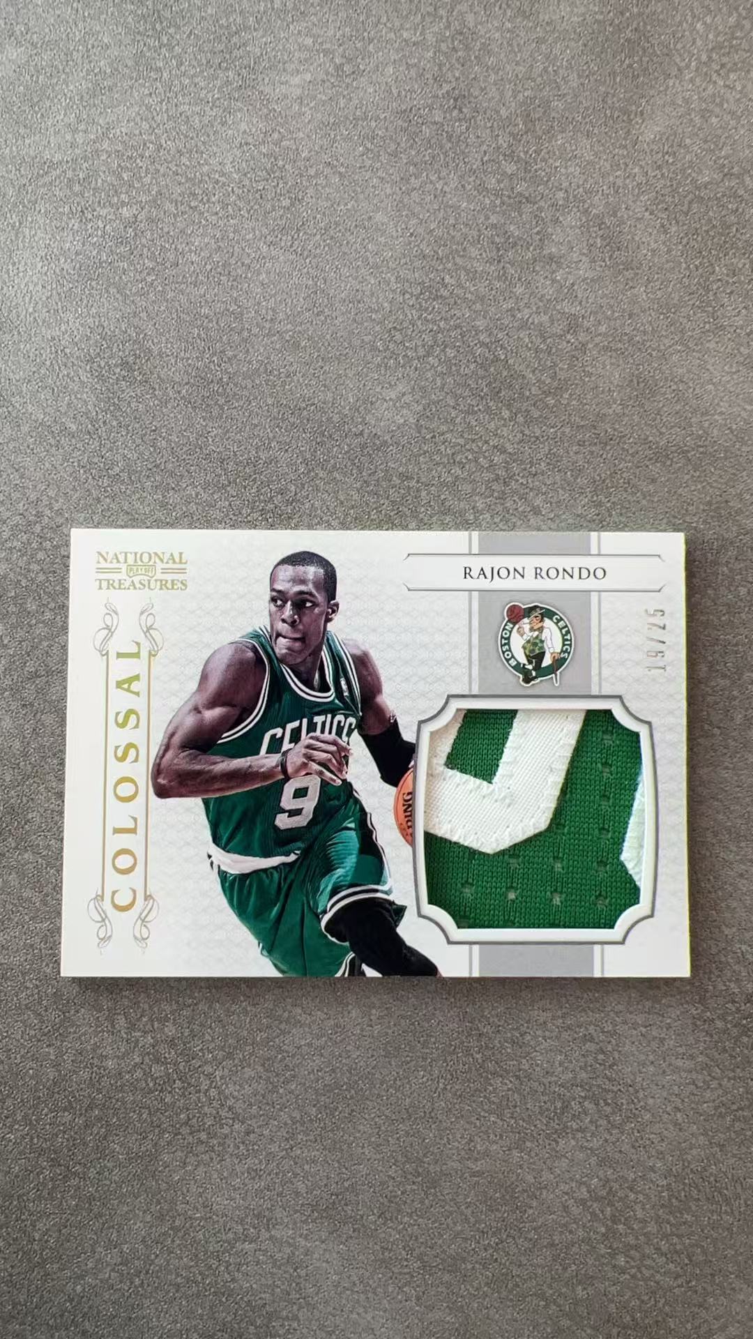 6709【330球星卡实体店代卖】2012-13 帕尼尼 国宝 拉简 朗多 隆多 Rajon Rondo 凯尔特人 COLOSSAL 球衣PATCH 19/25编 落场 仅顺丰寄付(UK23)