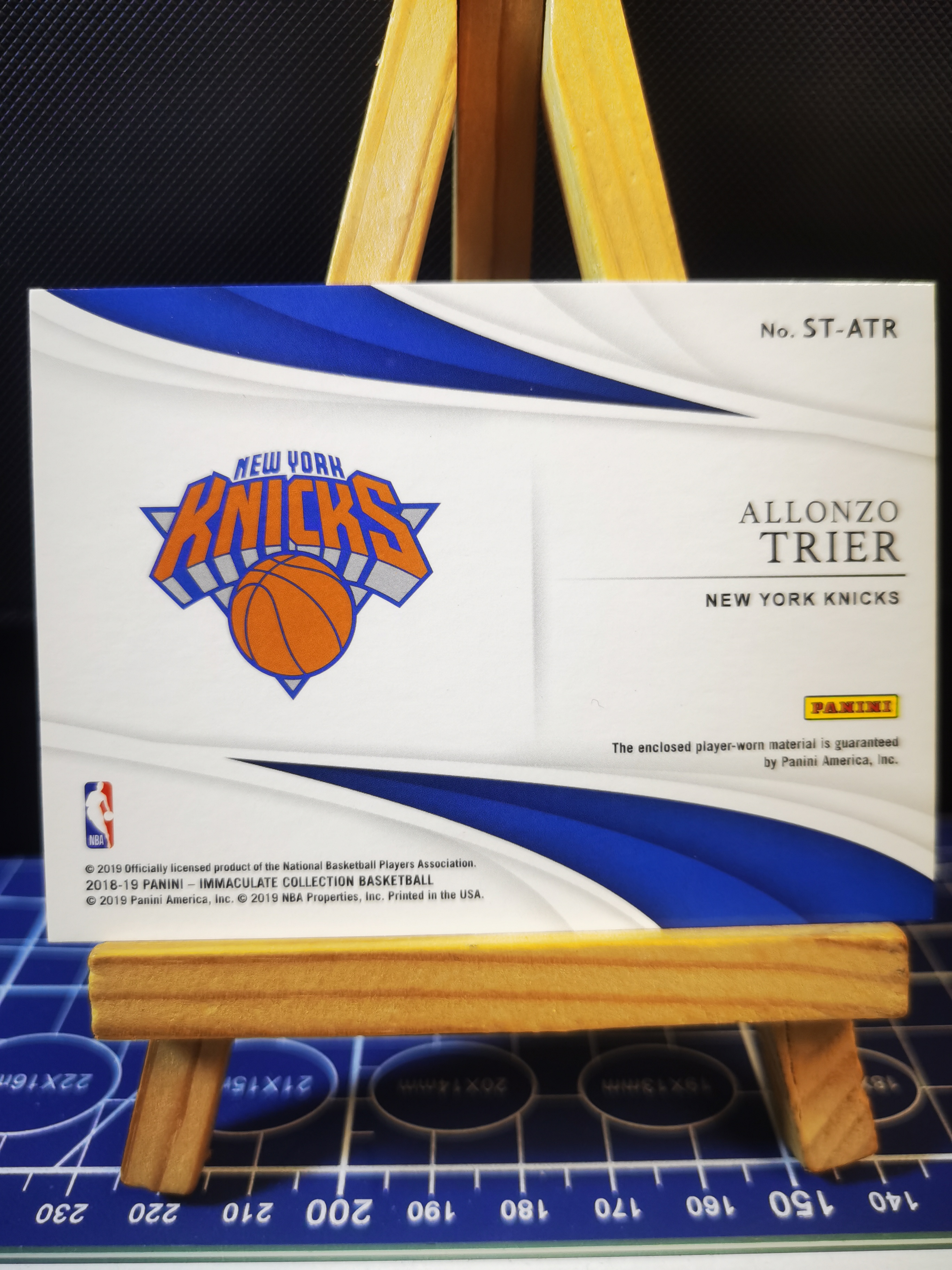 2018-19 Panini Immaculate Allonzo Trier RC #ST-ATR /99编 爱咪咪 阿朗佐特里尔 大窗 球衣 切割 尼克斯