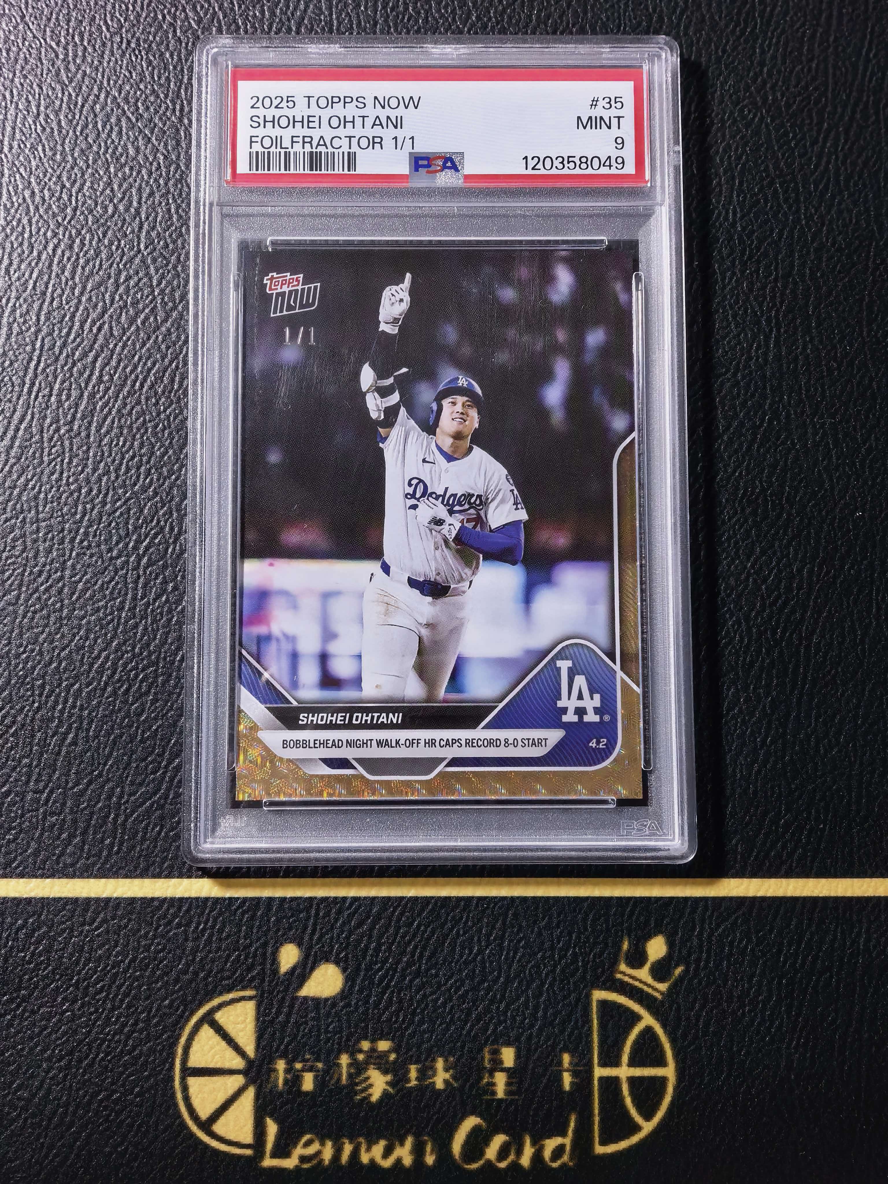 2025 Topps now Shohei Ohtani 【柠檬拍卖】洛杉矶 道奇 大谷翔平 1/1编 爆金折 折射 转会首版 时刻 PSA评级9分 #皮卡丘