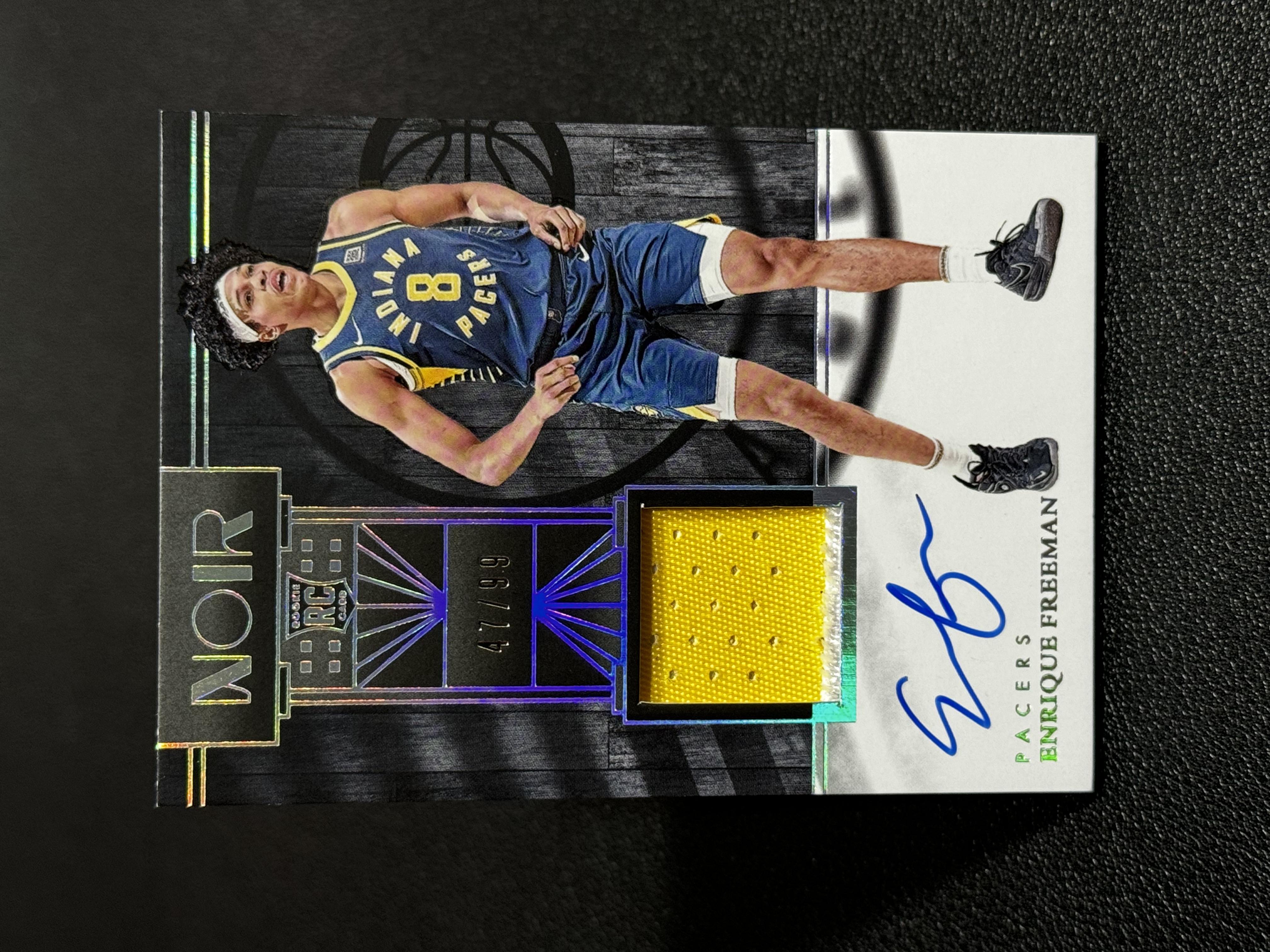 2025 Panini Noir 诺尔 99编 步行者 恩里克・弗里曼 Enrique Freeman 签字 卡签 Auto RC 新秀 Patch PRA 潜力无限 LWDG