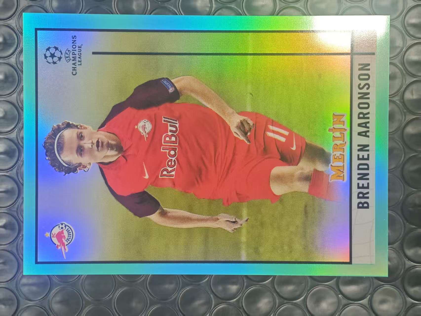 2021 Topps Merlin Brenden Aaronson 欧冠 梅林 萨尔茨堡 布伦登 阿隆森 024/199编 青折 折射 卡品如图【原地起飞卡社】MVP11.6