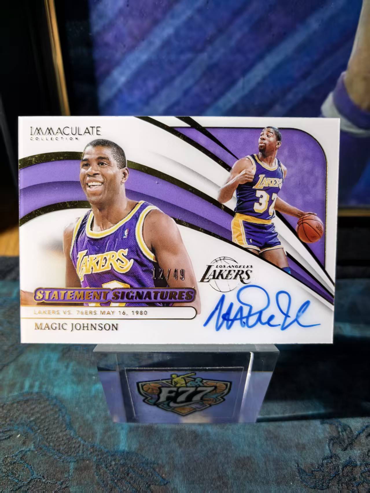 2023-24 Panini Immaculate Magic Johnson 爱咪咪 湖人 魔术师 约翰逊 12/49编 签字 Statement 宣言 宣告签 镜面 卡签 收藏必备 利利