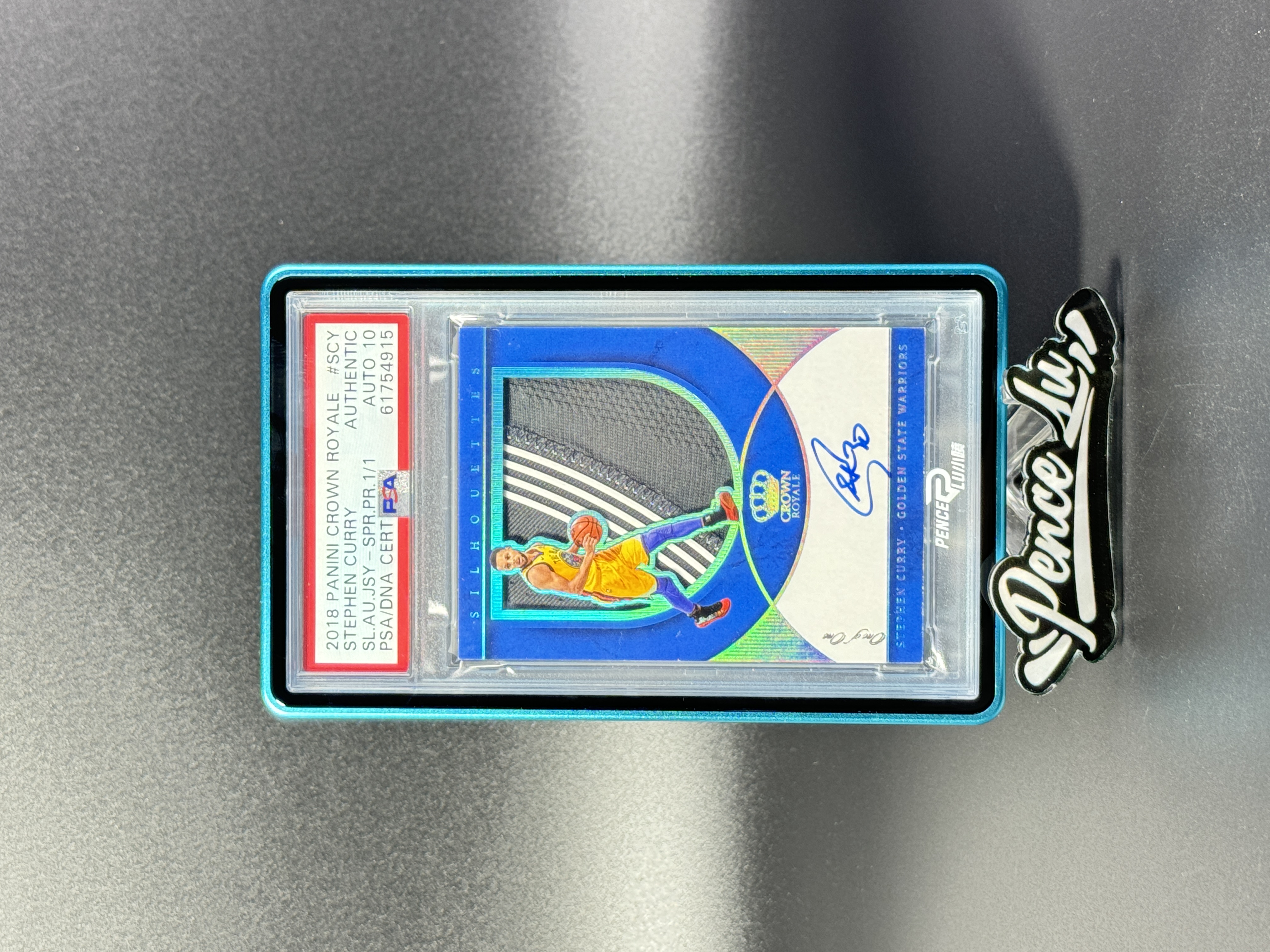 【喷子拍卖】2018-19 Crown Royale Stephen Curry 皇冠 金州勇士 斯蒂芬 库里 剪影 patch 签字 一编 湖水蓝闪 1of1 PA 卡签 带背号 复古版GU落场球衣 PSA签字10 送订制壳 肉夹馍