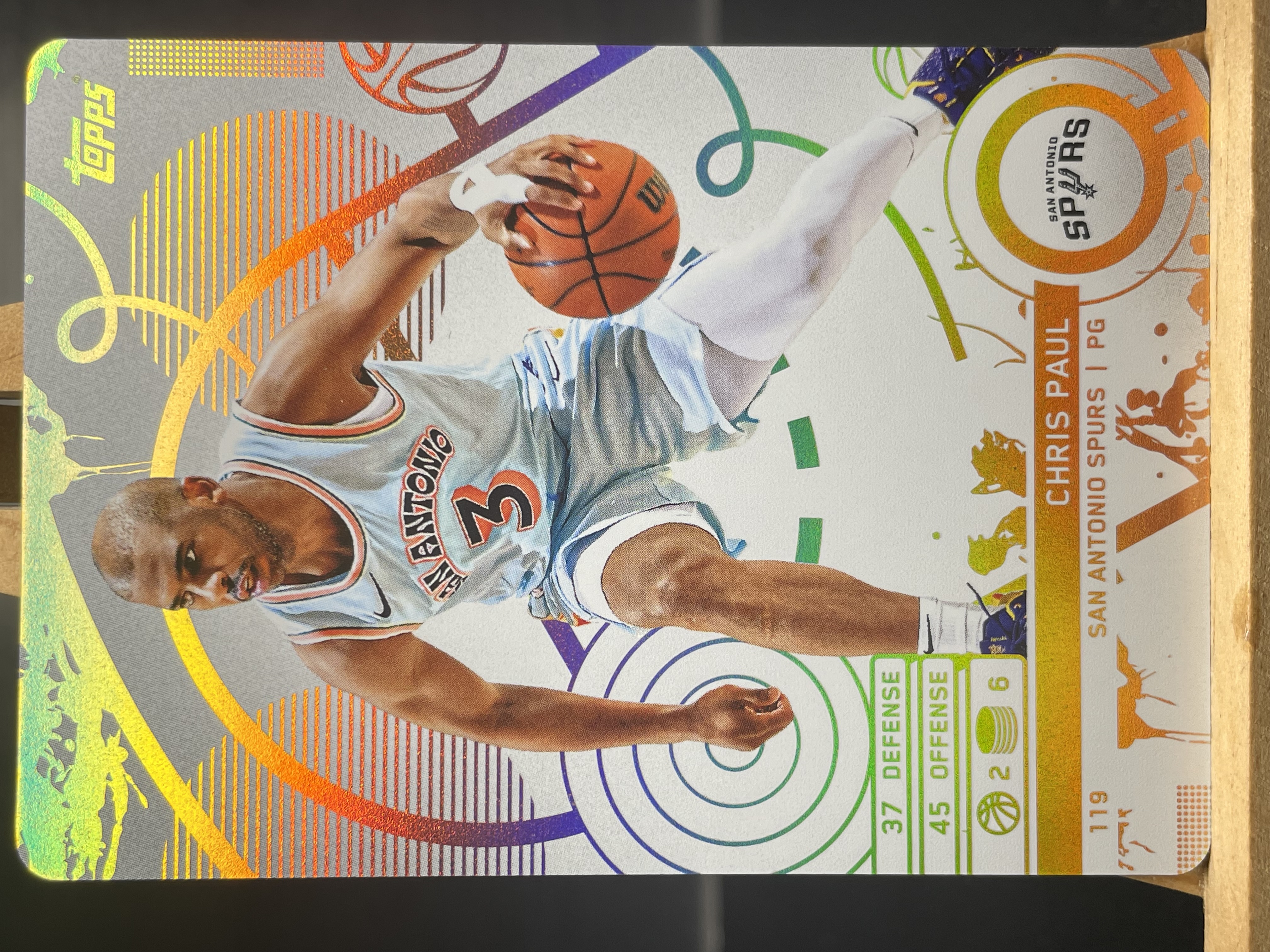 (C8) 2025 TOPPS 折射 CP3 克里斯 保罗 马刺 近期大热球星 收藏必备 卡品如图 ! ! !