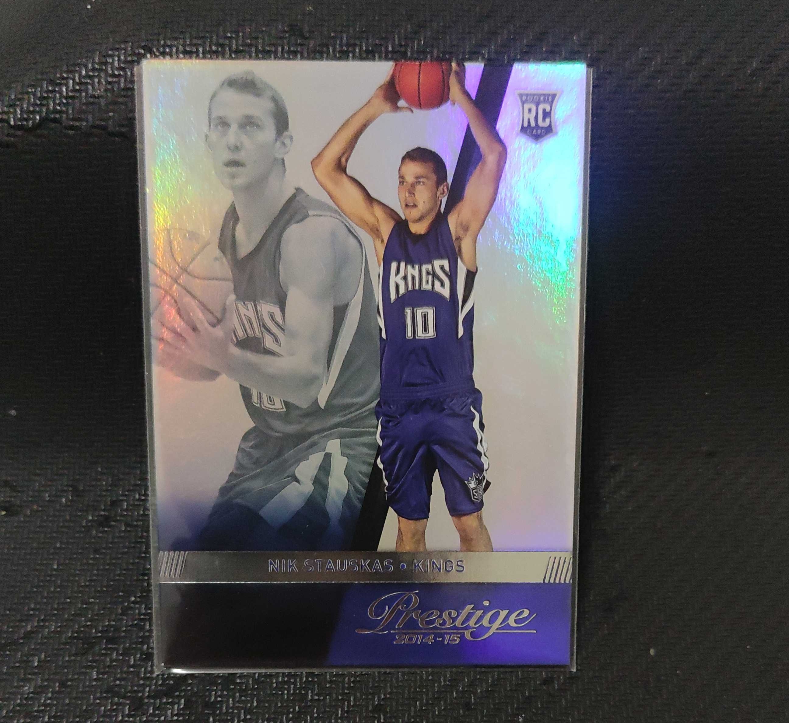 2014-15 Panini Prestige Nik Stauskas RC 施陶斯卡斯 新秀rc 银折 折射 国王队 收藏必备 可累计 回收球星卡