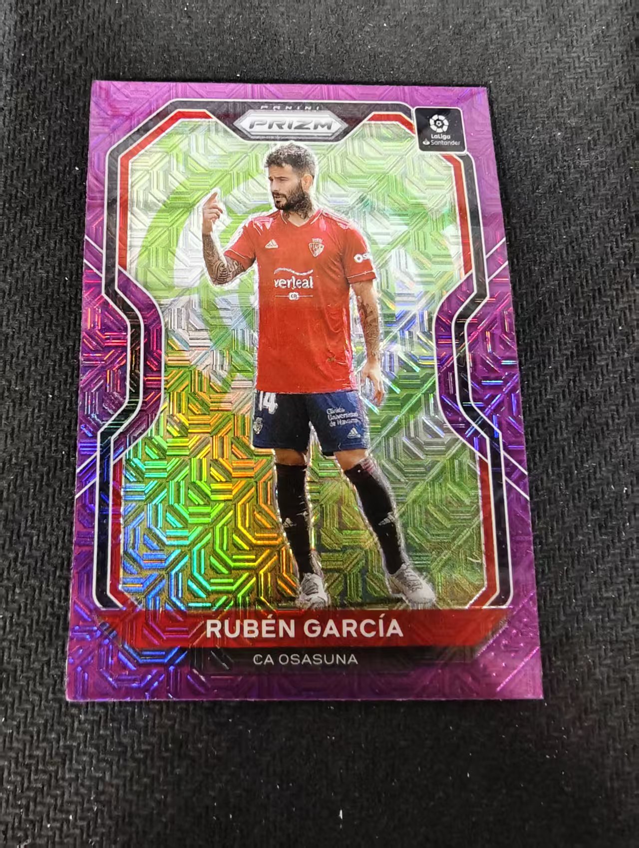 【可合并，不累计】2020-21 Panini Chronicles Ruben Garcia 鲁本 加西亚 奥萨苏纳 编年史 紫迷宫MOJO折 划痕 边角瑕疵 #10