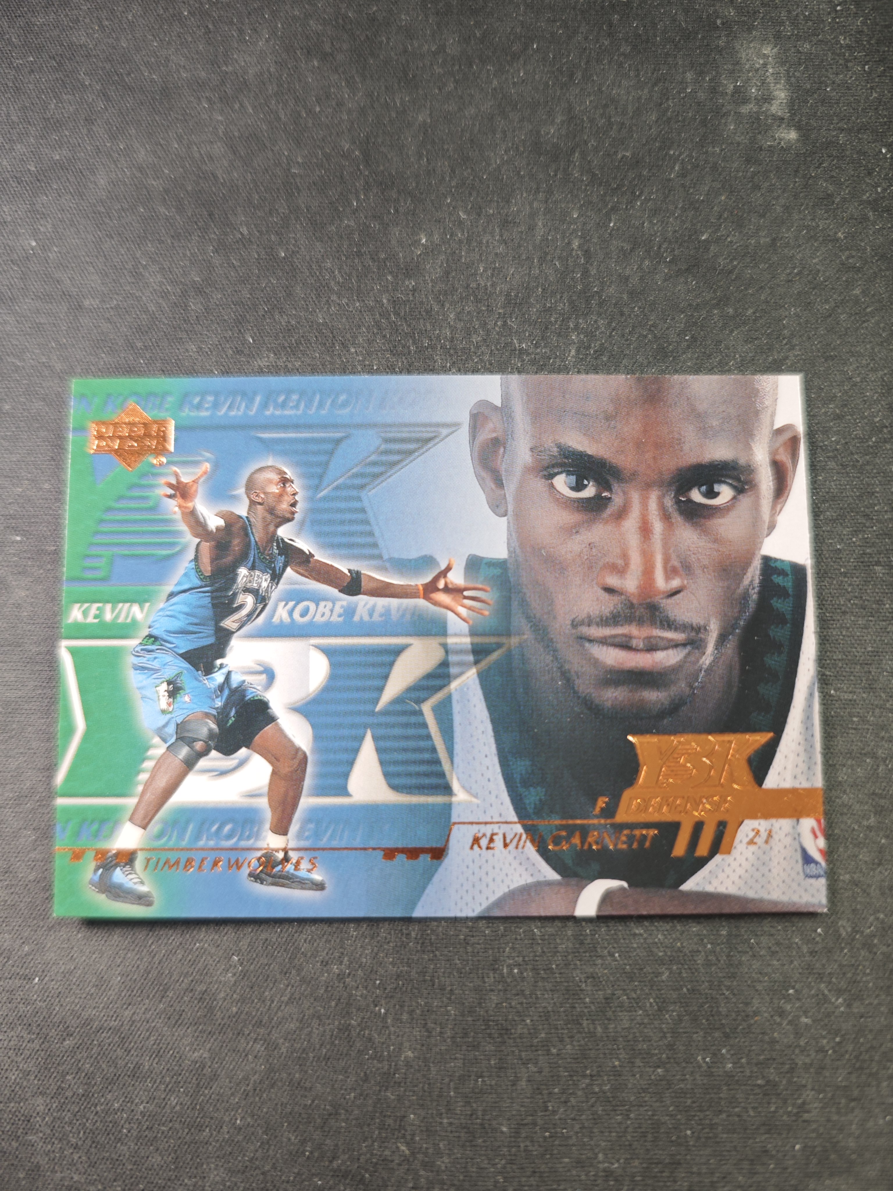【蛤蟆特卖】凯文 加内特 狼王 2000 UD Y3K系列 领导力 得分 力量 防守 体质 经典五张套卡之一 绝版好卡 稀有老特 边角微瑕 卡品如图 专收必备!