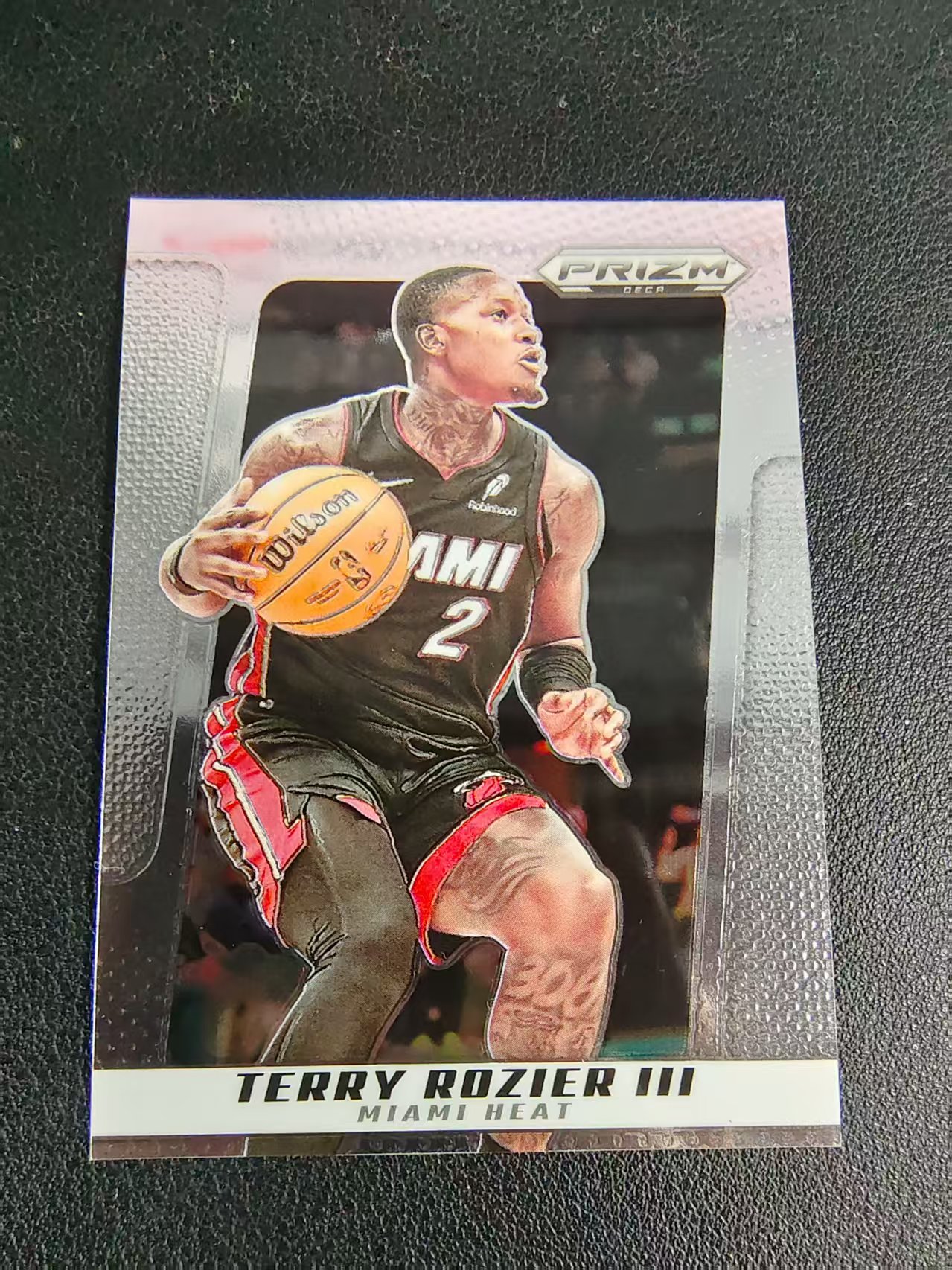 【可合并,不累计】2024-25 Panini Prizm DECA Terry Rozier 罗齐尔 复古系列 热火 PZ 划痕 边角瑕疵 #47