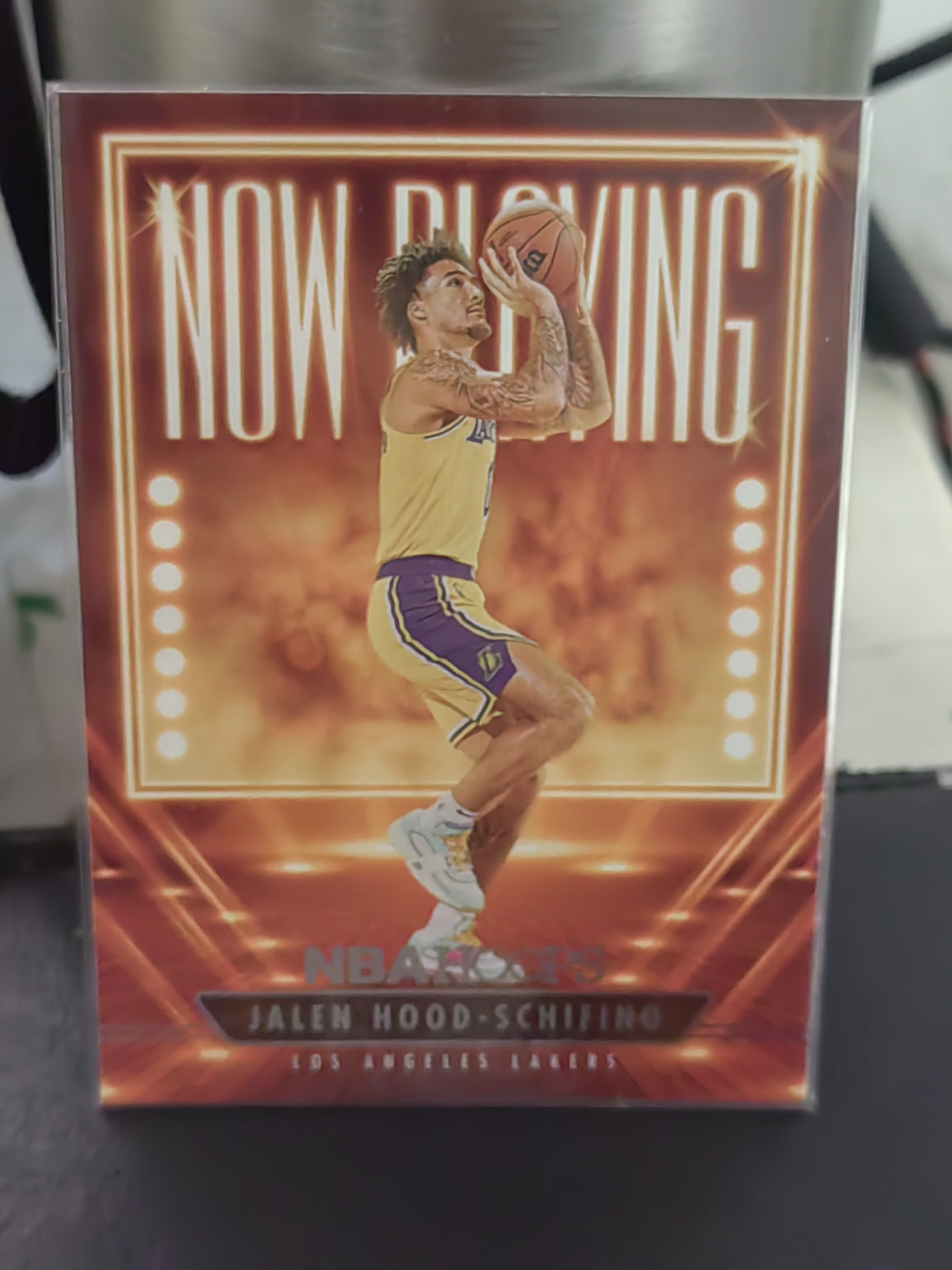 2023-24 Panini Hoops Jalen Hood-Schifino RC Hoops 贾伦 胡德 希菲诺 湖人 NOW PLAYING 正在登场 特卡 篮 白边白角 不保卡品 卡品如图