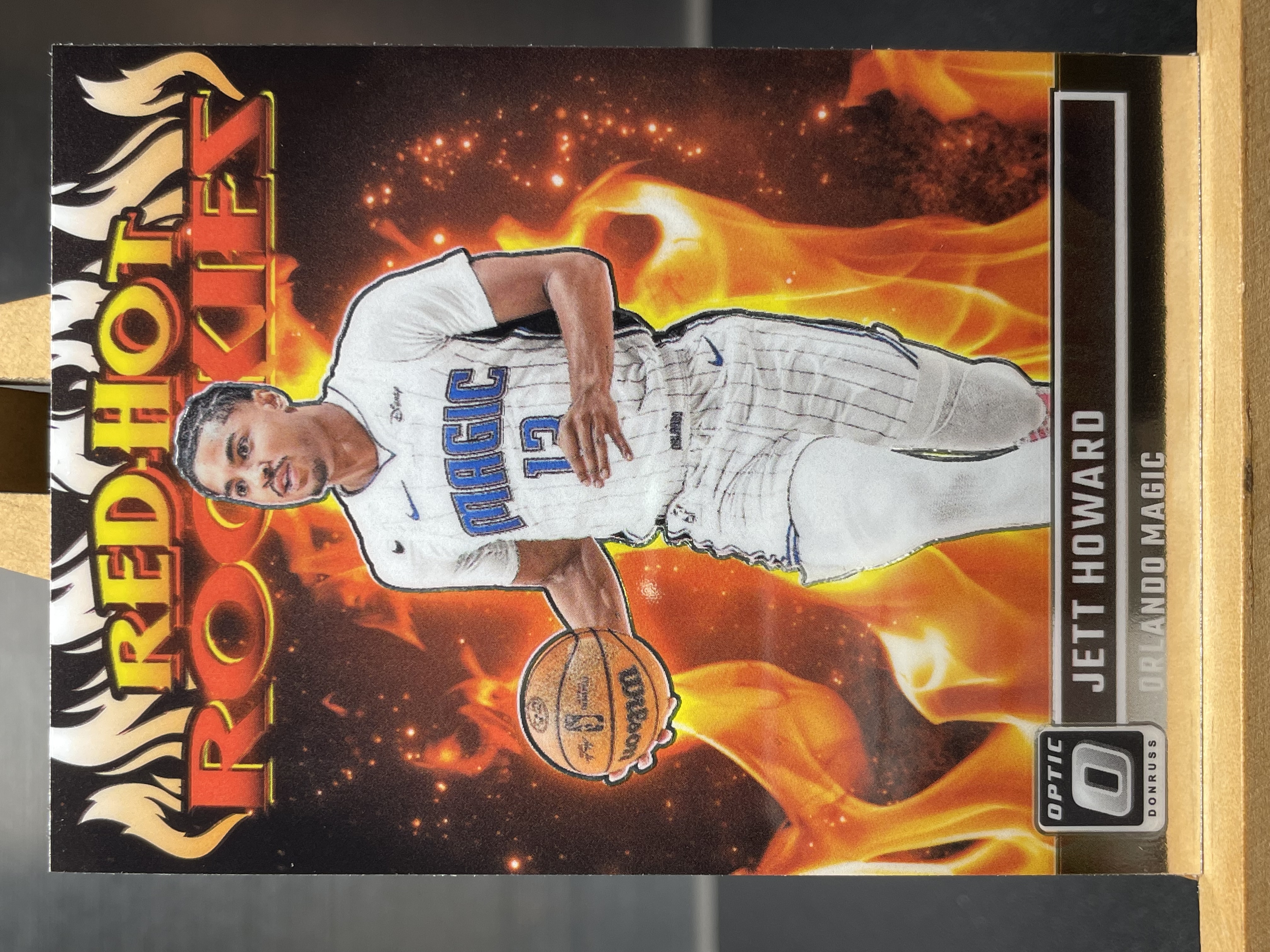 (C5) 2023-24 PANINI OPTIC 火焰特卡 杰特 霍华德 魔术  近期大热球星  收藏必备 卡品如图  ! ! !