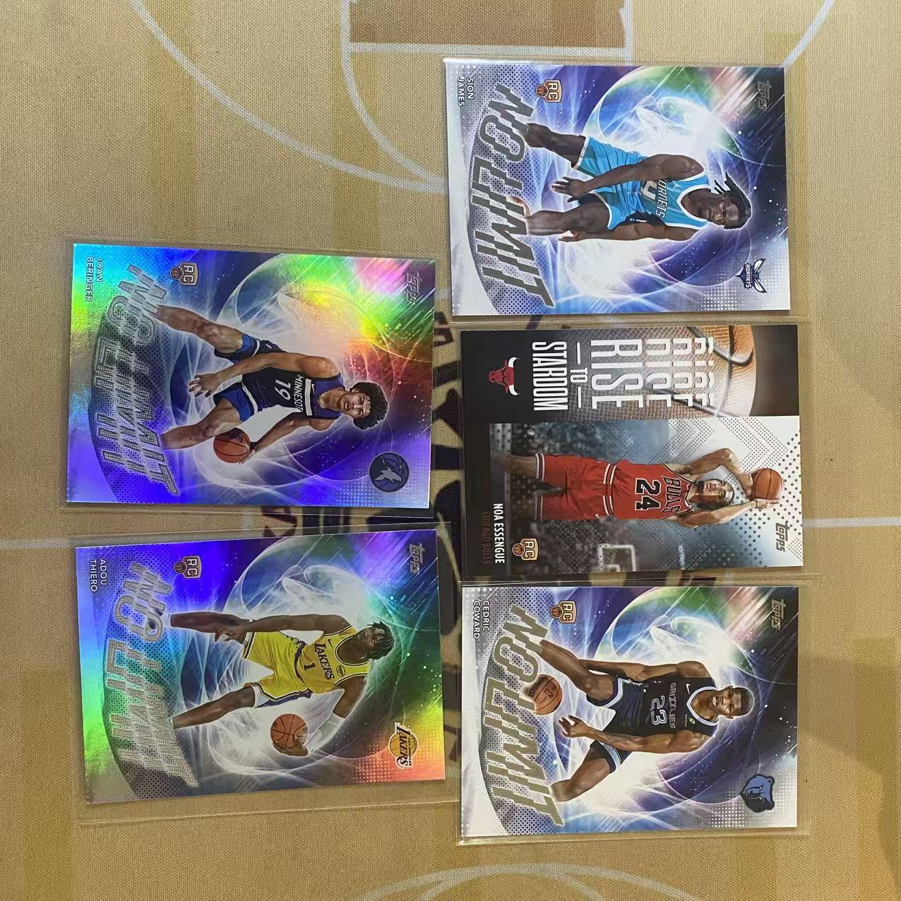 撸卡厮 Lukas 2024 Topps 潜力新秀 考沃德 詹姆斯 新秀卡 带队 打包(青)