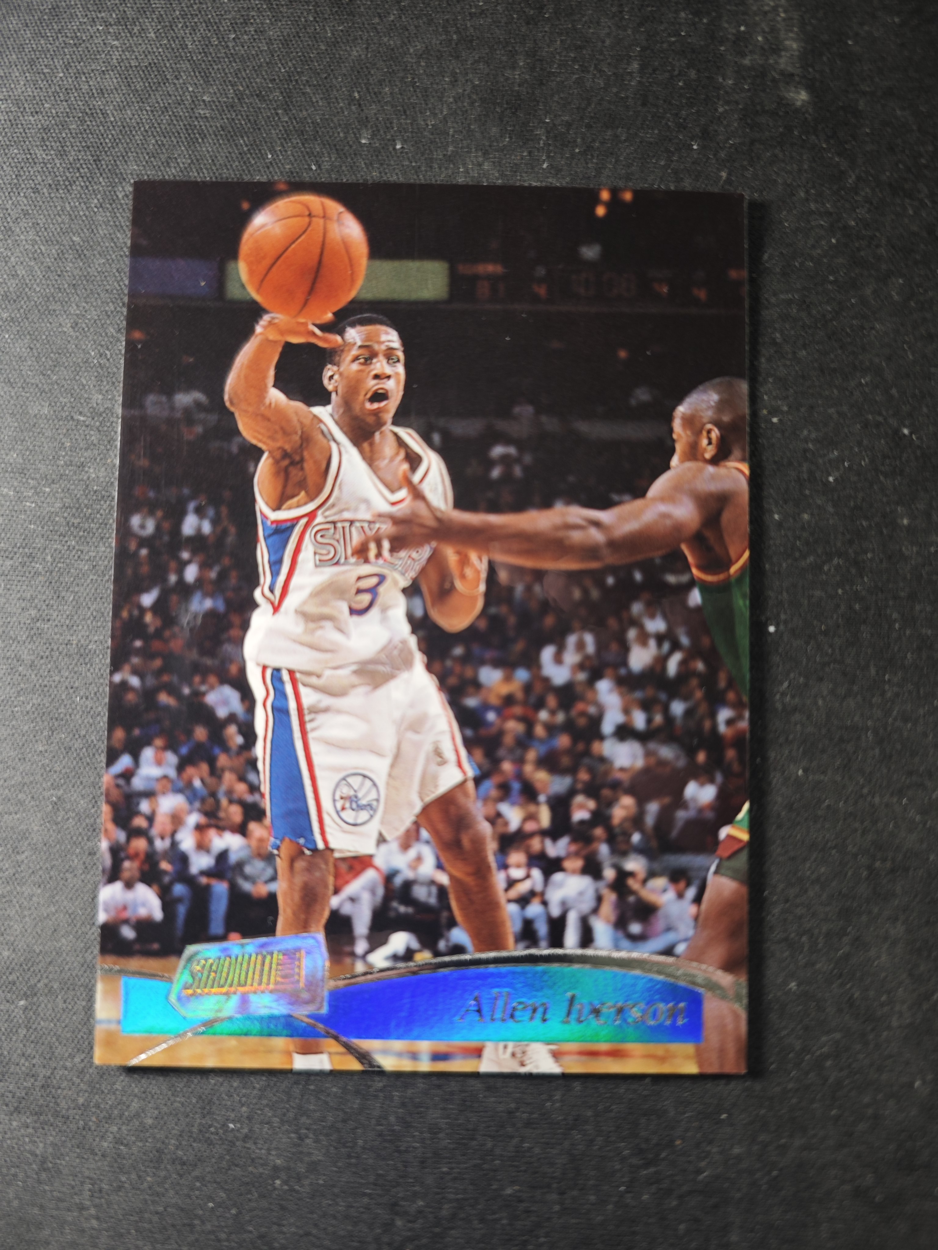 【蛤蟆特卖】阿伦 艾弗森 答案 1997 TOPPS STADIUM系列 经典设计 超级漂亮 绝版好卡 稀有老特 选图超帅 边角微瑕 卡品如图 专收必备!